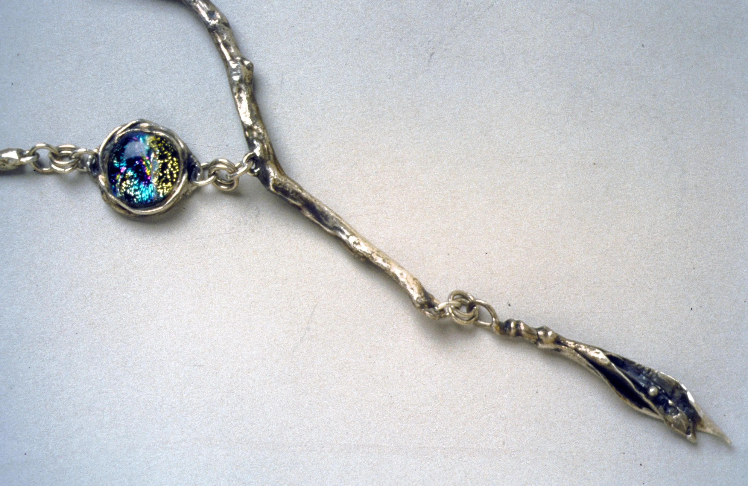 DEW, DETAIL_Page_3_002.jpg