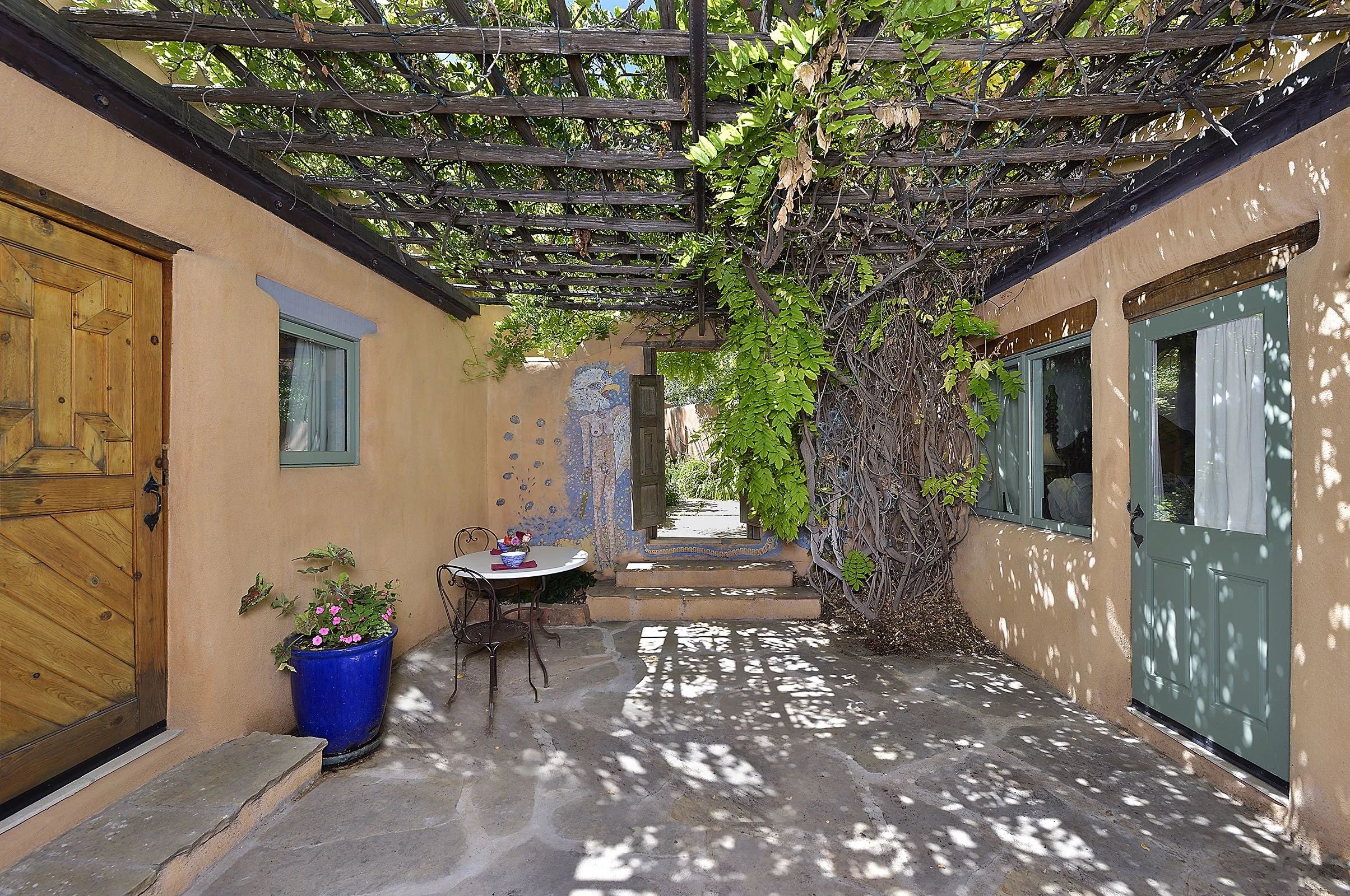 upper main house 8122_.jpg