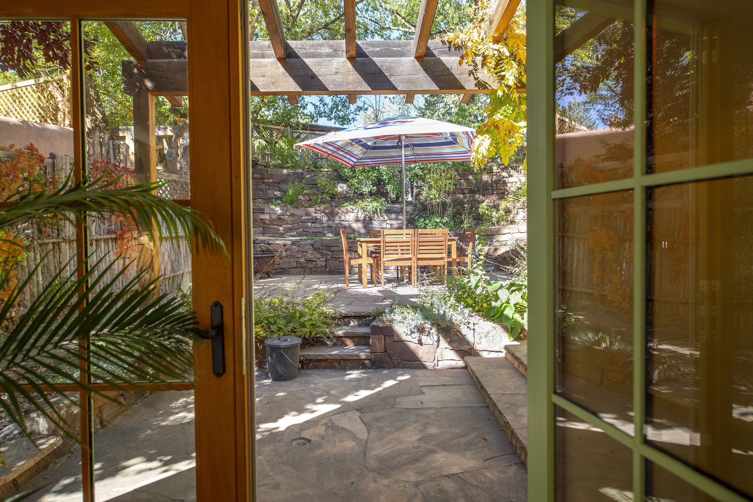 BarnGardenCompound©Merriam074 (1).jpg