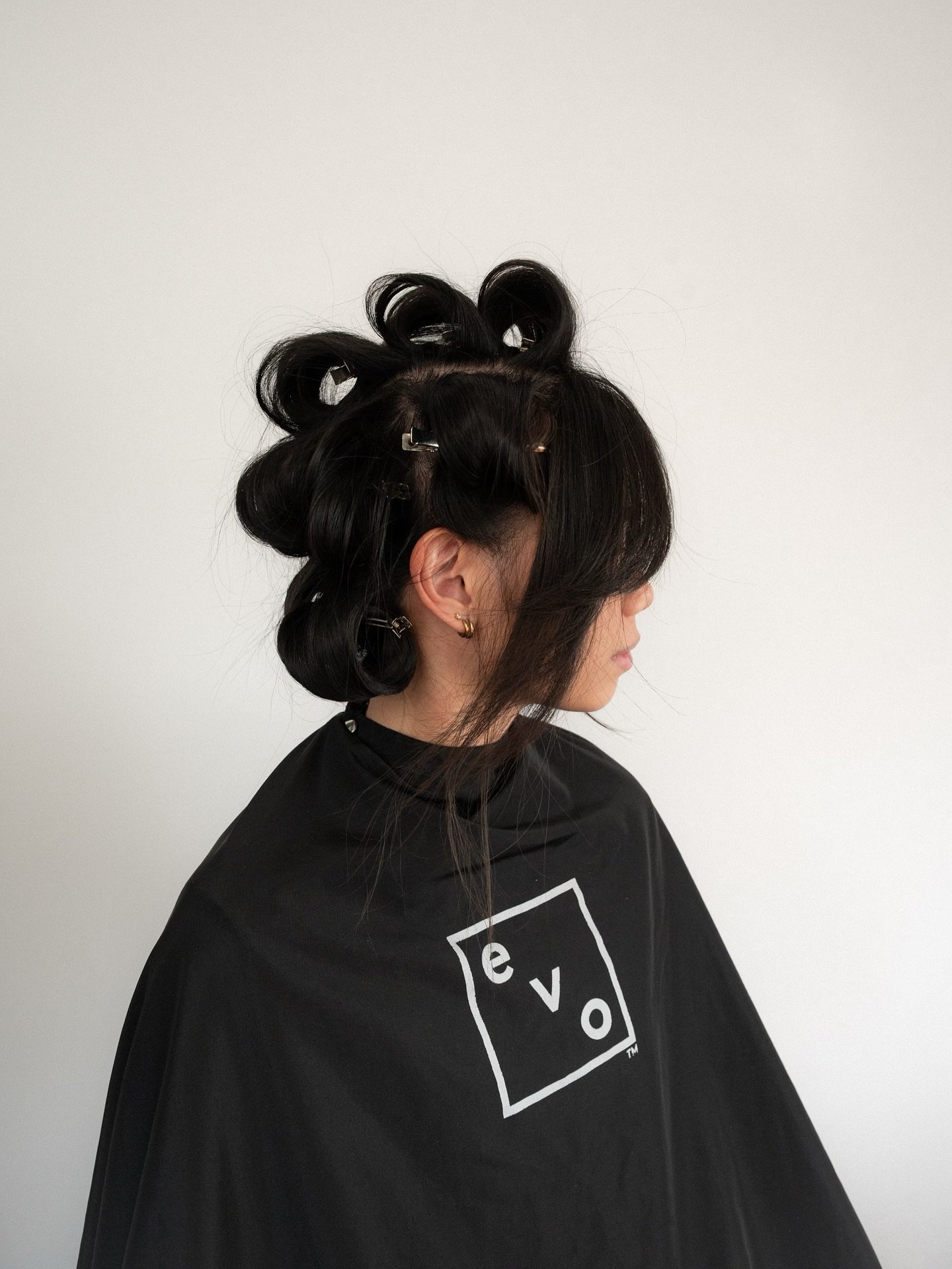 Smooth foundations, soft volume, and a moment that&rsquo;s just for you. The holiday party you have coming up is the perfect reason to treat yourself to a blowout.