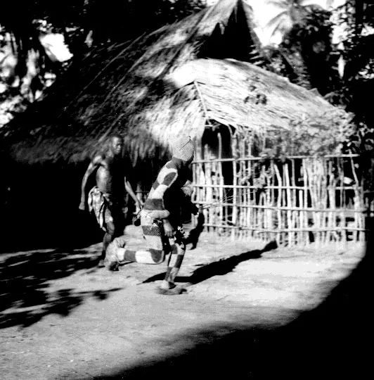 Ekpe (Egbo) Runner Umuahia. 📸: G. I. Jones.