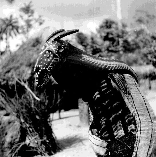 Mmau Masquerade, Amuda village, Isu Ochi. 📸: G. I. Jones.