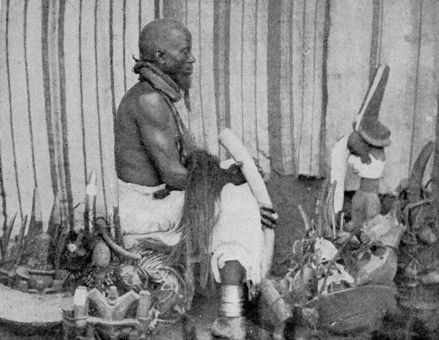 Ogbuanyinya Onyekomeli Idigo of Eziagulu Aguleri (formerly Ogbuefi before the arrival of the Catholics), photo taken before his conversion. He was baptized on December 3, 1891. Photo: RAAI.