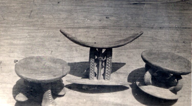 Study of three Igbo carved wooden stools. 📸: William Fagg, 1946.