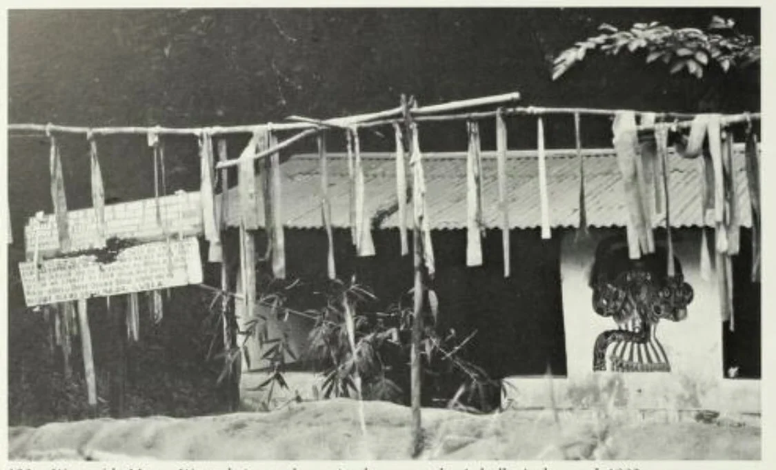 Waterside Mami Wata shrine and meeting house on the Achalla-Awka road, 1983. 📸: Herbert Cole.