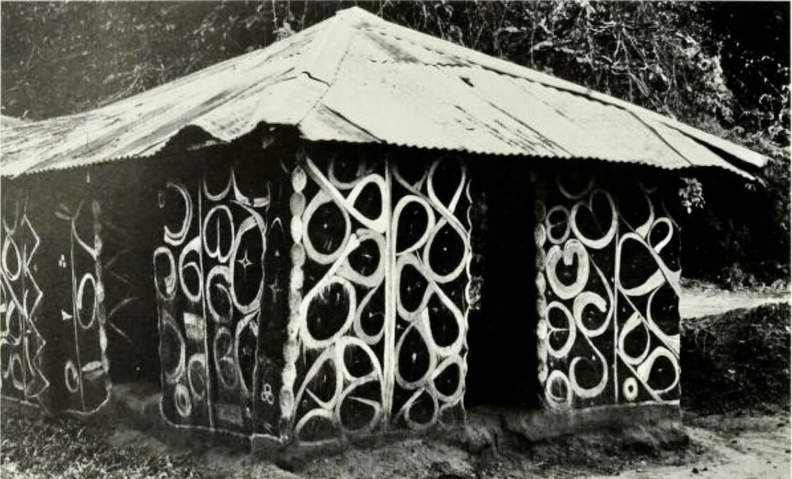Eke shrine in Uke, circa 1966. 📸: Herbert Cole.