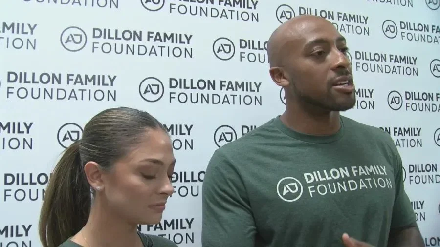 Packers running back AJ Dillon launches foundation with wife, aims to help hunger relief