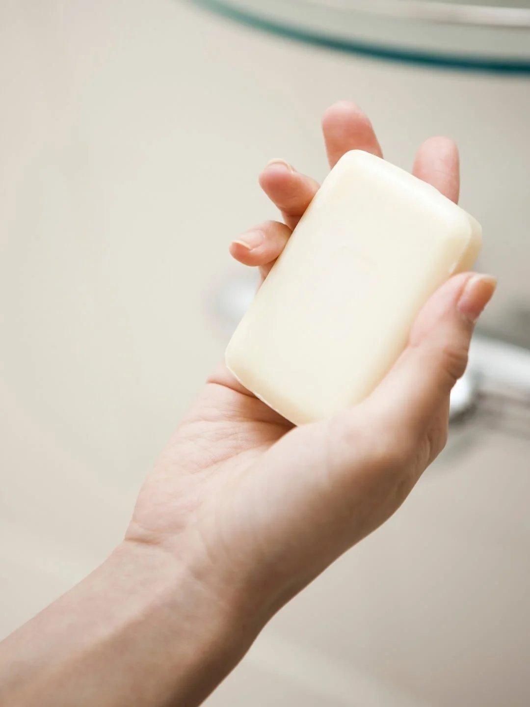 The Soap You’re Using Could Be Affecting Your Scar Healing