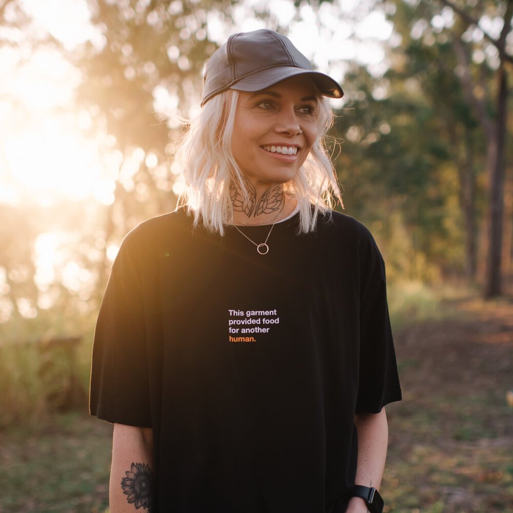 OHUIK+SOTK+BLK+TEE.jpg