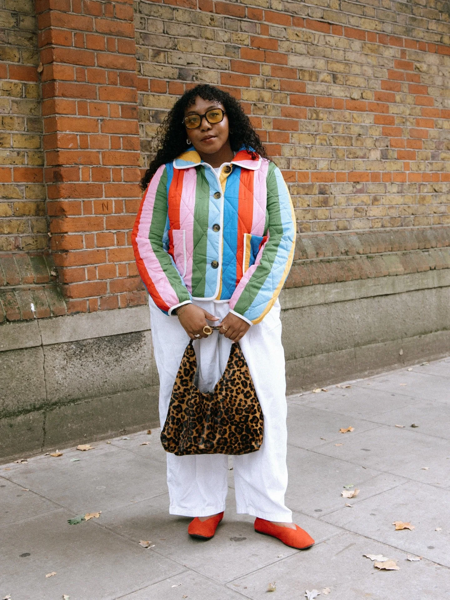 It me, your lean, mean, dopamine machine 🌈 ✨ 
You can shop my outfits via my @shopmy and @shop.ltk at the link in my bio! 
📸 @alexgracejones
🔍 dopamine dressing, colorful outfit inspiration, midsize style, autumn outfit inspo