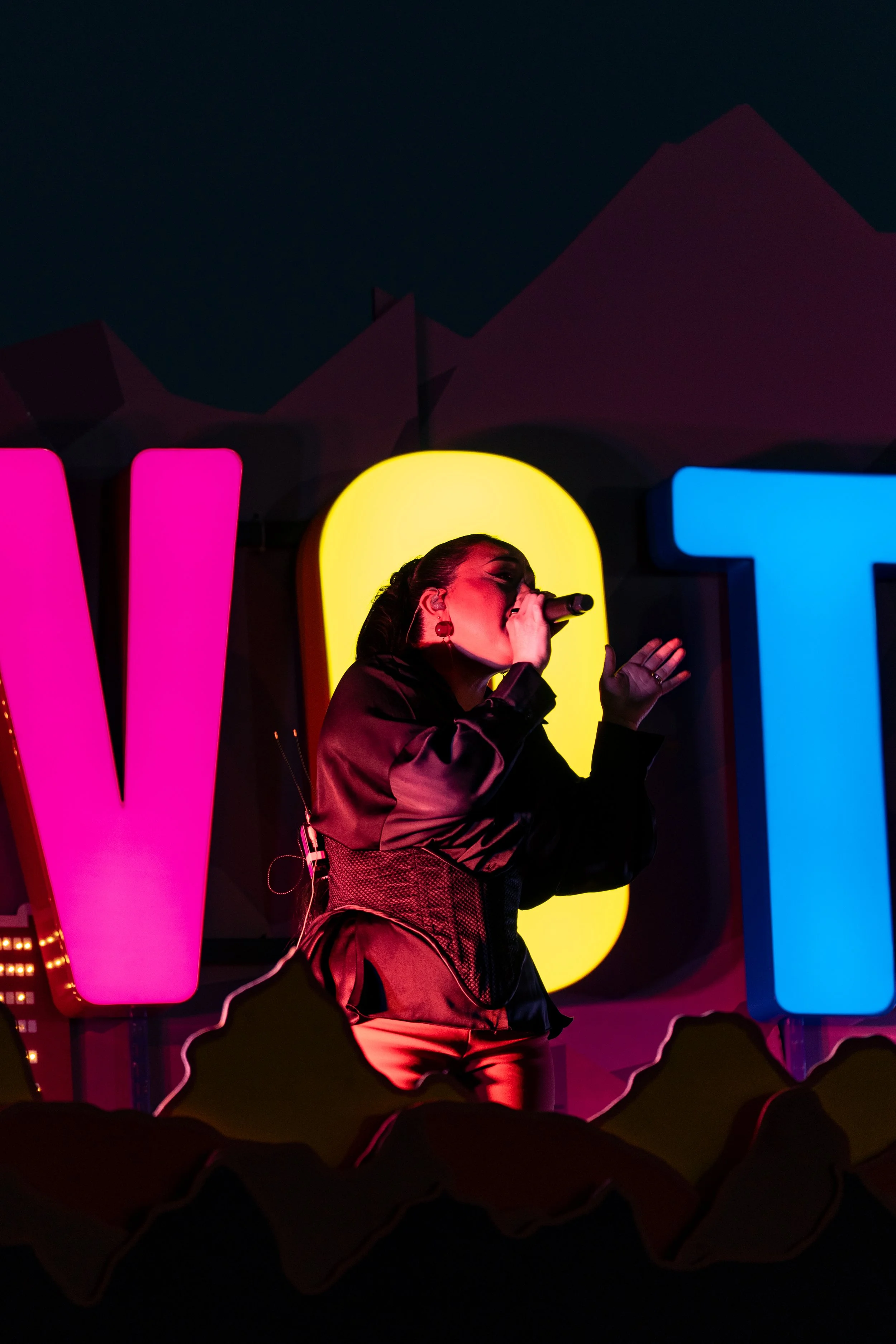 carla morrison-22.jpg
