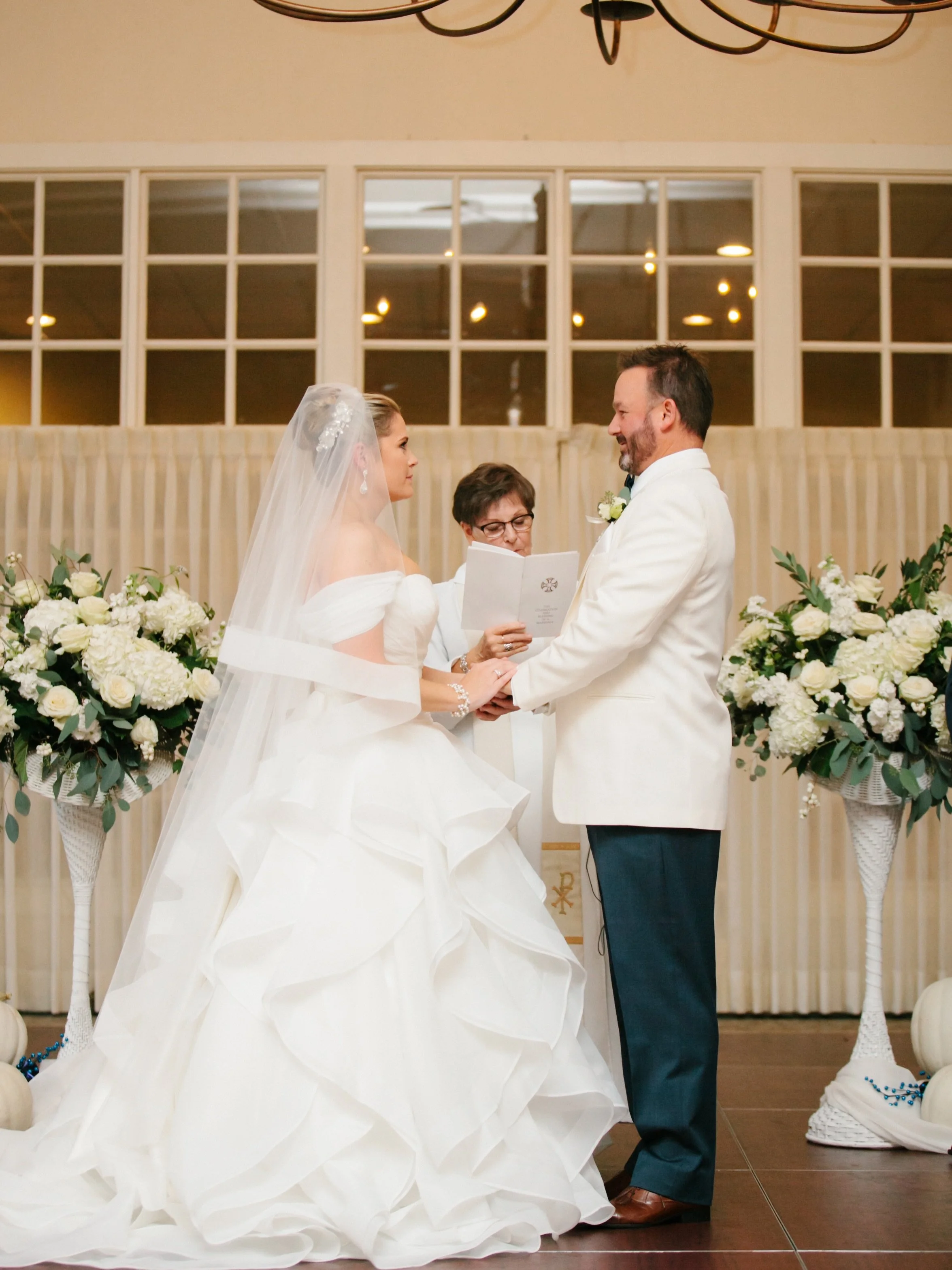 Happy 10 Year Anniversary to our Stacey and her Stephen!! 
And cheers to many, many more 🥂

(10 years and we&rsquo;re still obsessed with these pictures AND that dress, btw)