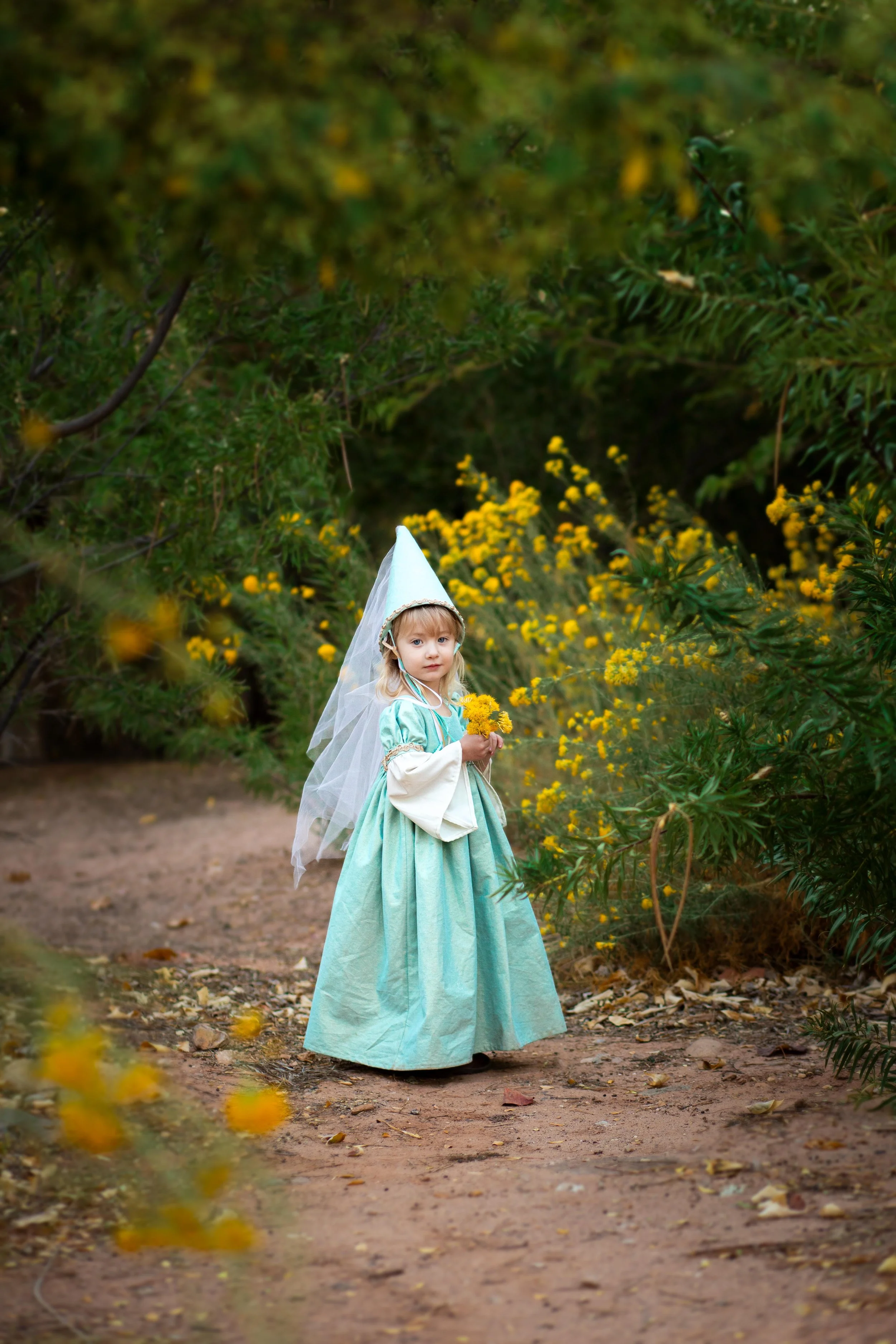 Whimsical children’s photography in Southern Utah, Magical childhood photos in the desert
