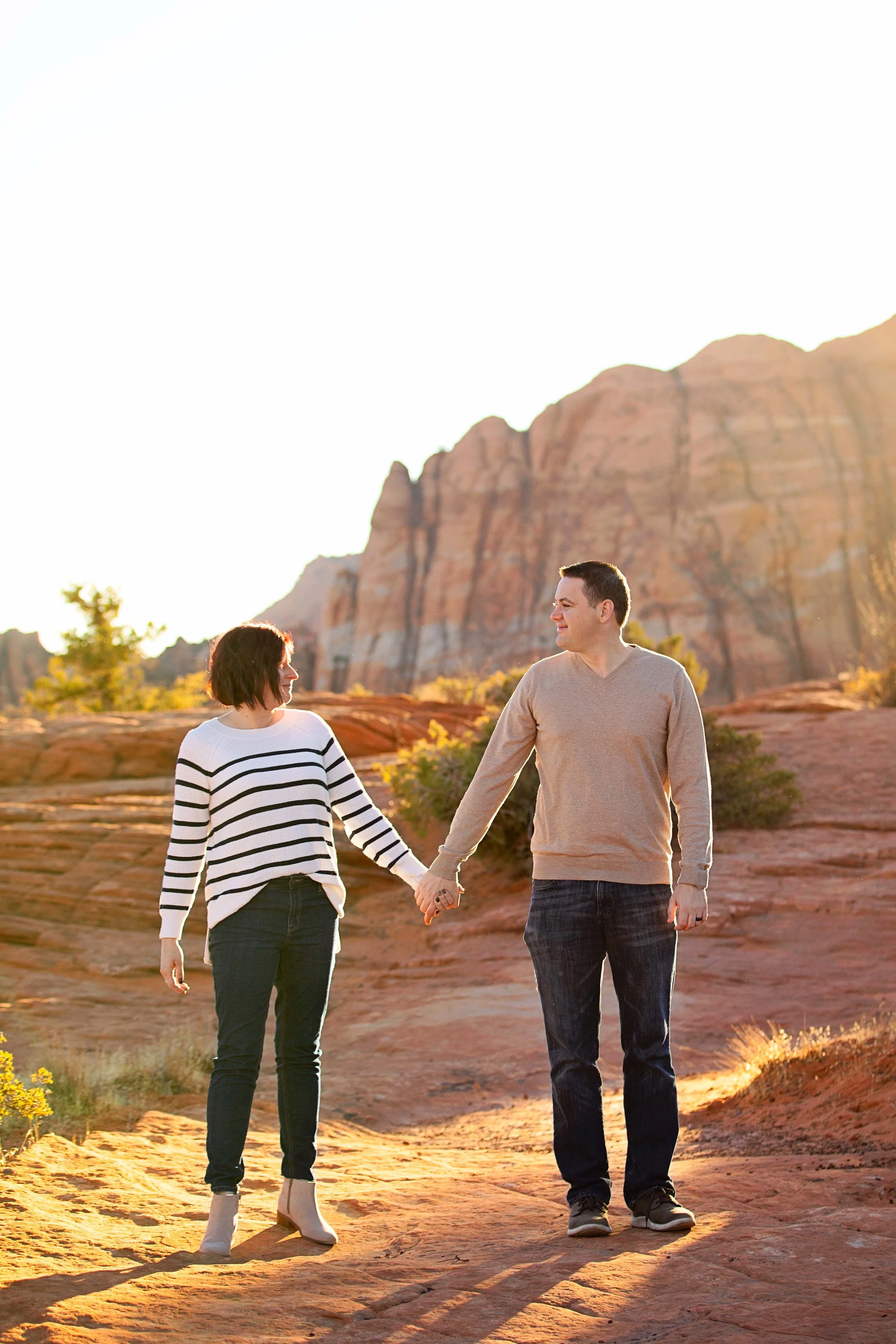 Best family photographer in St. George Utah, Where to take family photos in St. George, Family photo sessions near Zion or Snow Canyon