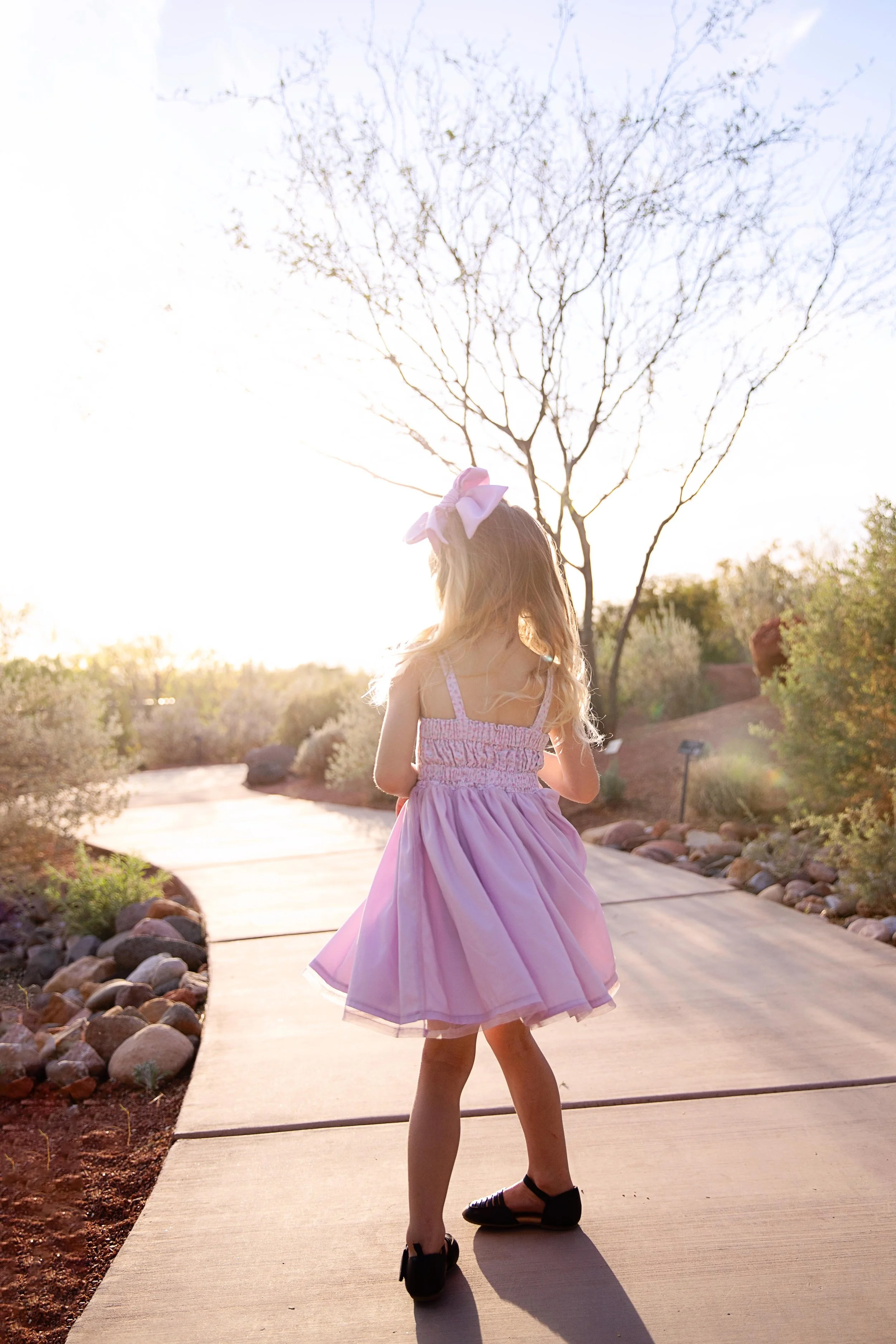 Red_hills_desert_garden_portraits.jpeg