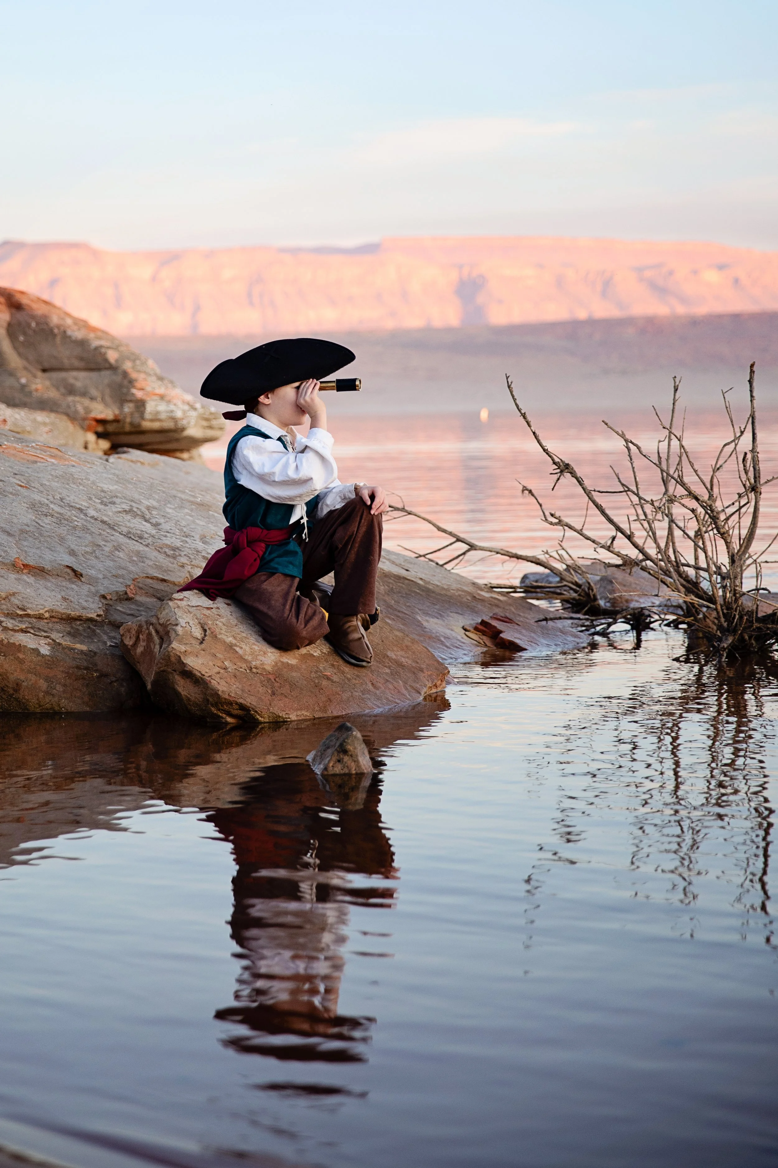 Best whimsical children's portrait photographer - Sand Hollow reservoir - Hurricane UT - southern Utah lakes
