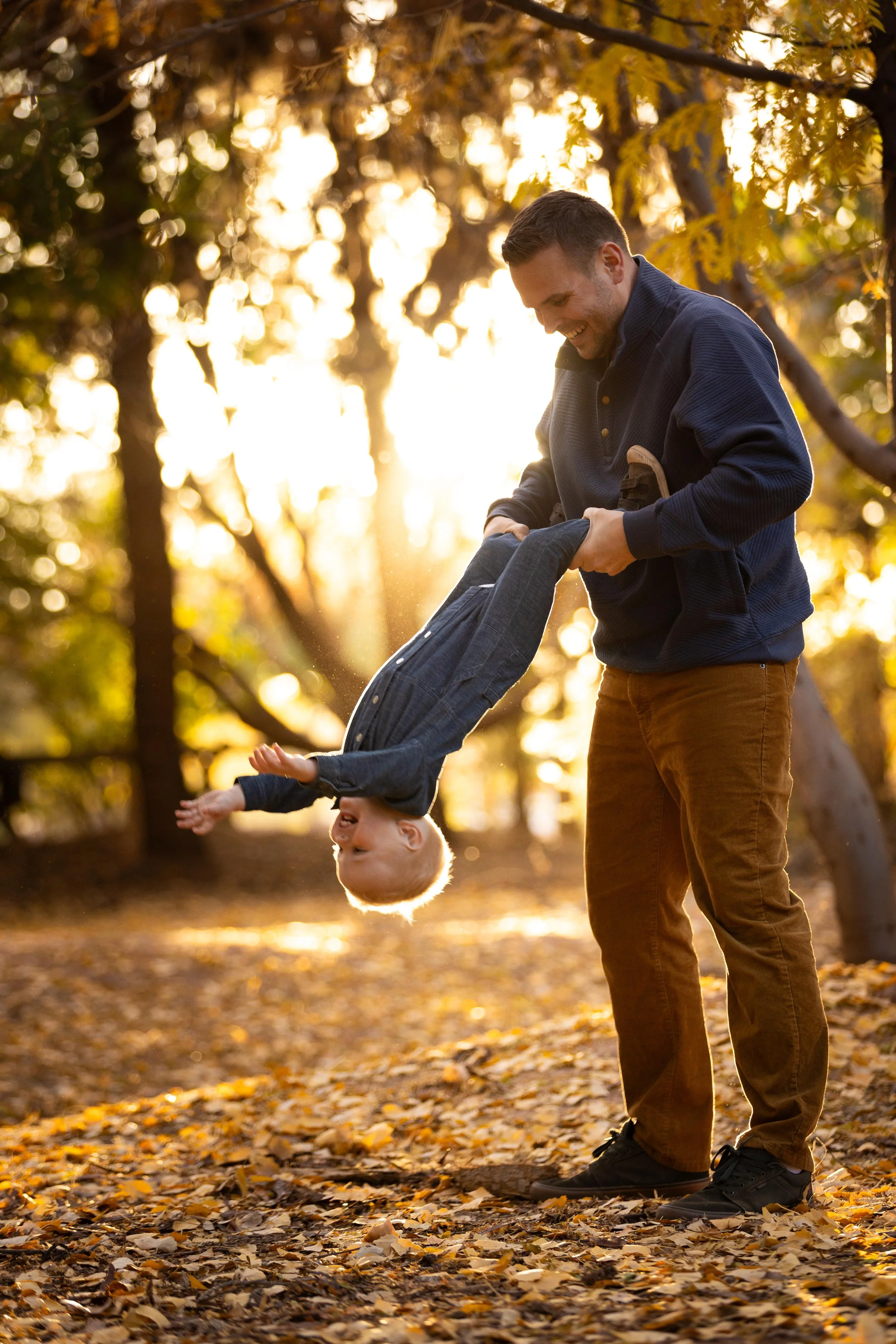 Golden_hour_family_pictures.jpeg