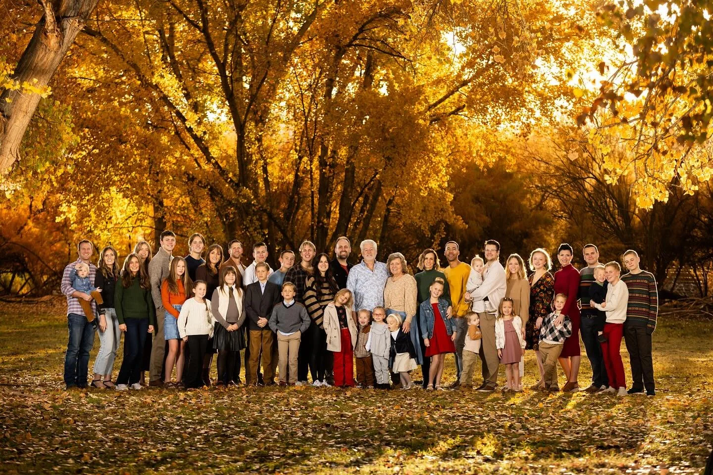 I love this family! They are ALL amazing people! I&rsquo;m so honored you chose me to do your pictures! And by some miracle I didn&rsquo;t have to face swap in this photo!