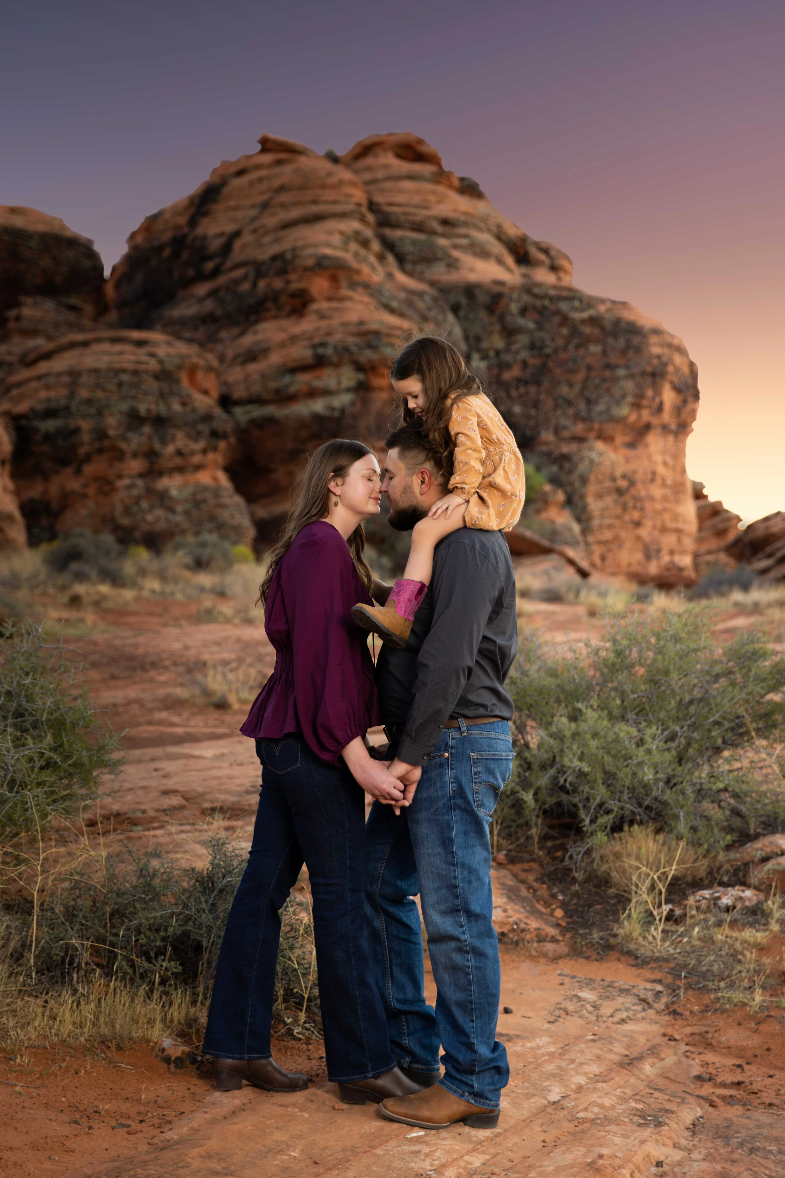 A Cougar Cliffs Family Session — Session Spotlight
