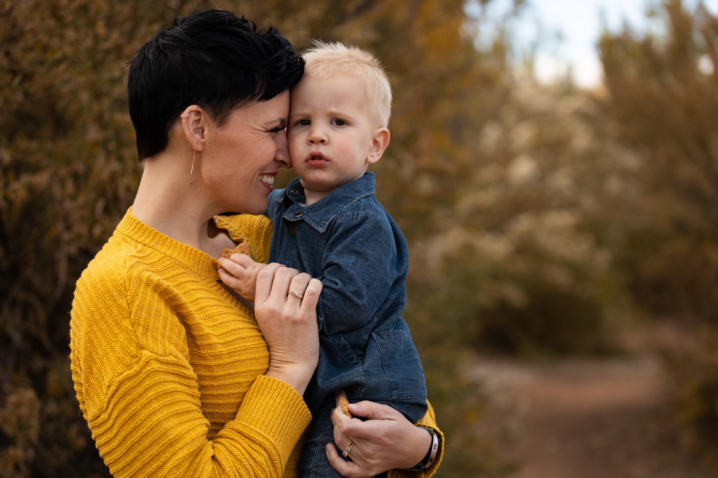 Best family photographer in St. George Utah, Where to take family photos in St. George, Family photo sessions near Zion or Snow Canyon