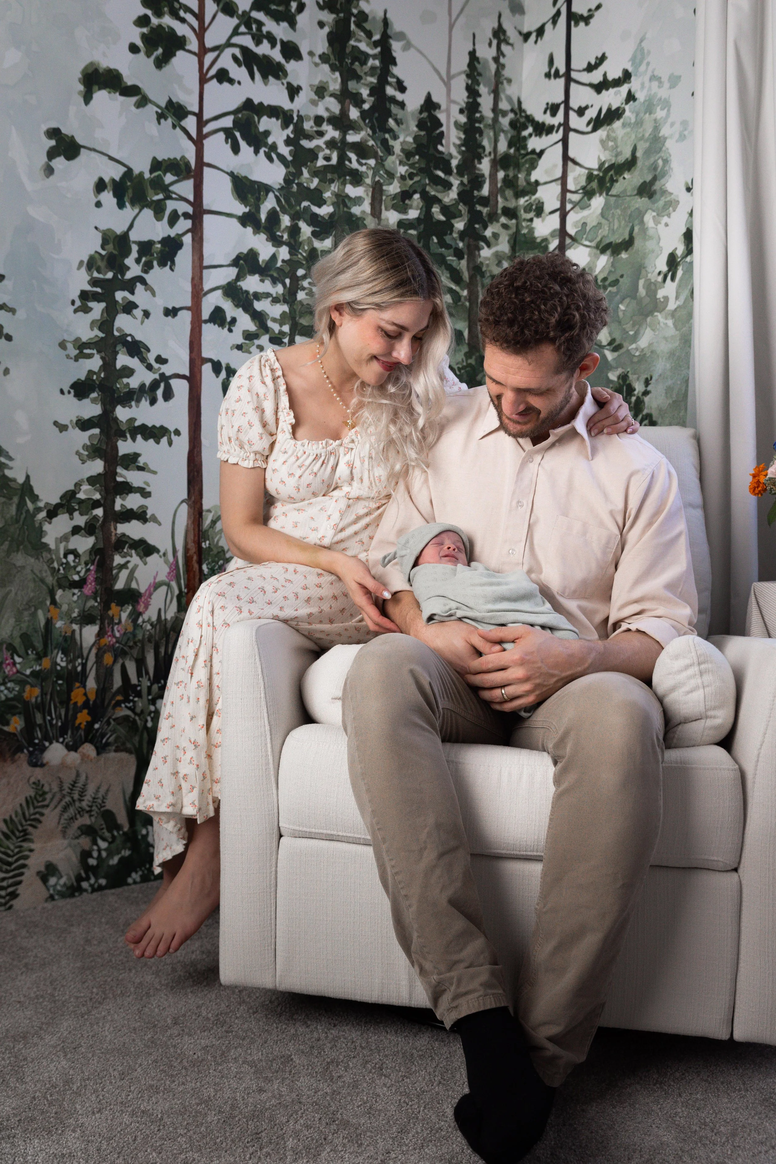 Newborn photographer in St. George Utah, St. George lifestyle newborn photography, In-home newborn session Southern Utah, Best newborn photographer St. George, Natural light newborn photographer in Utah, Affordable newborn photo session St. George

