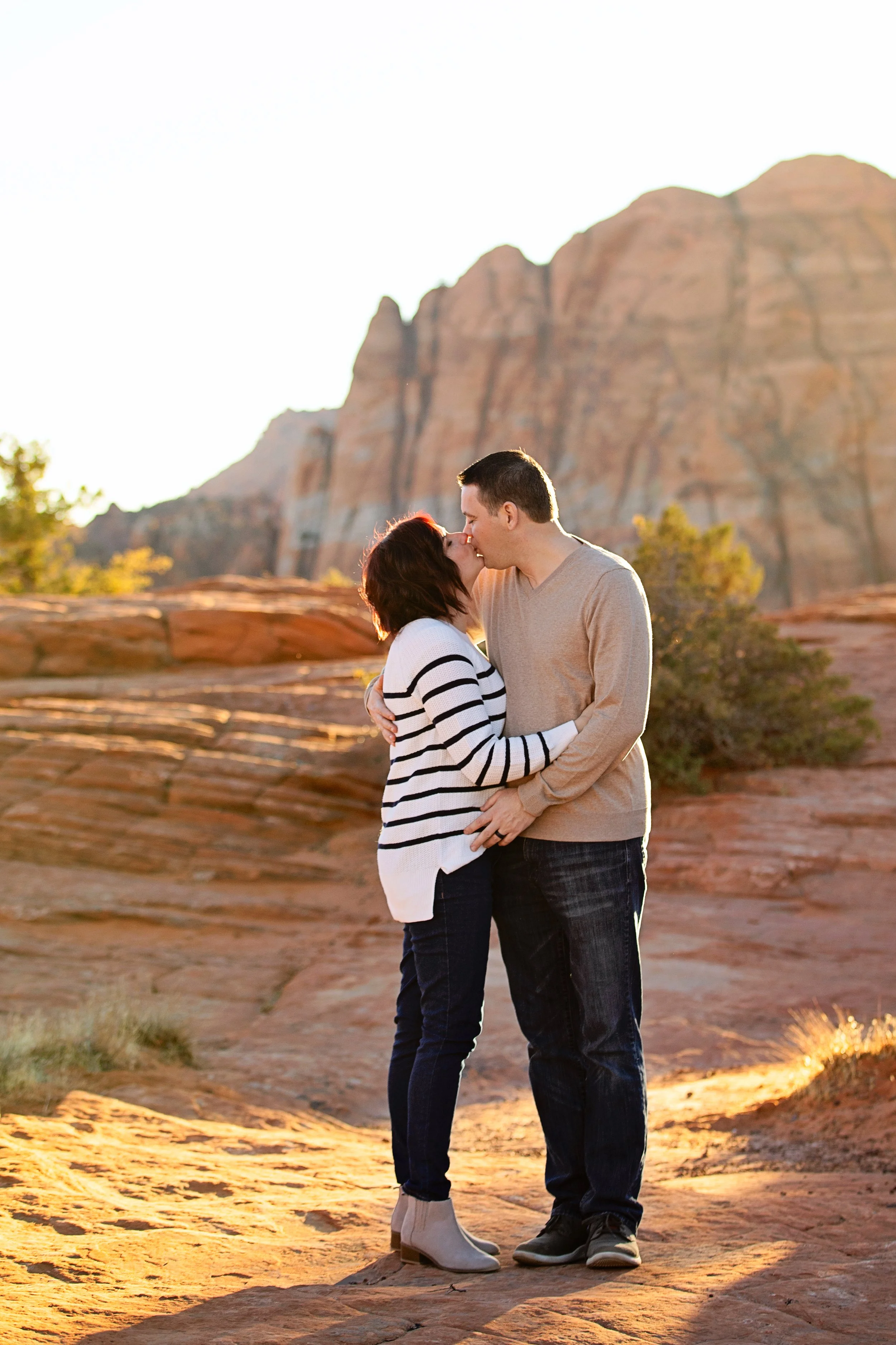 Epic places to take family photos in Utah.