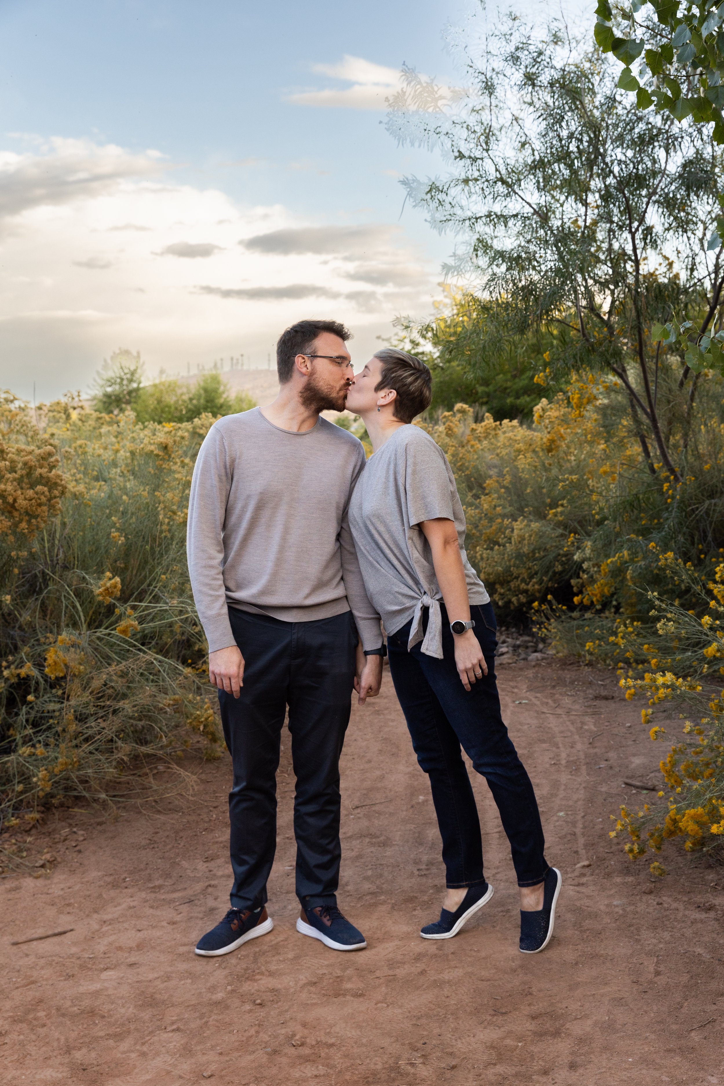 Best family photographer in St. George Utah, Where to take family photos in St. George, Family photo sessions near Zion or Snow Canyon
