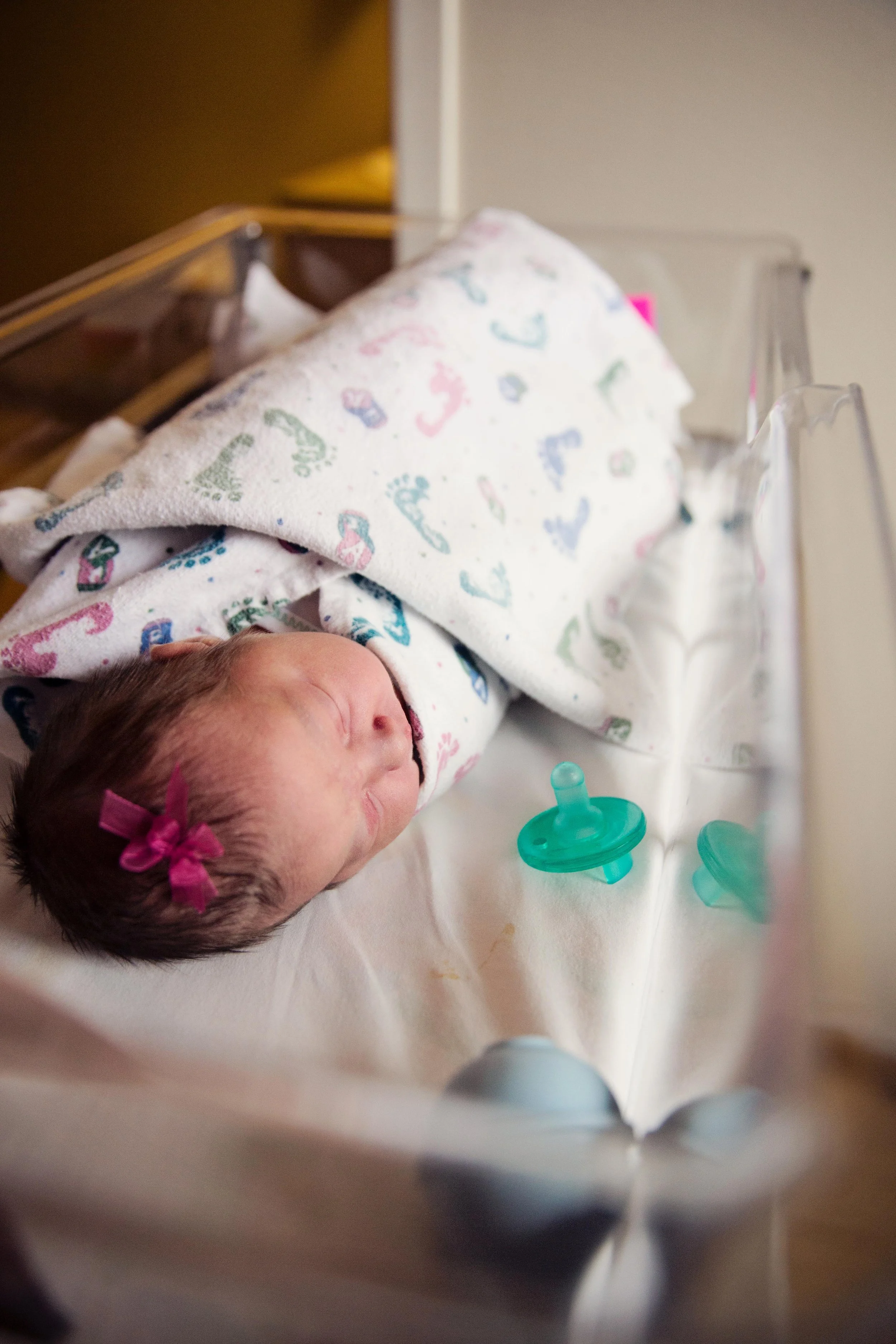 St. George birth photographer, Birth photography Southern Utah, Documentary birth photographer in St. George, Home birth photography St. George Utah, Hospital birth photography Southern Utah, Unposed birth photography St. George