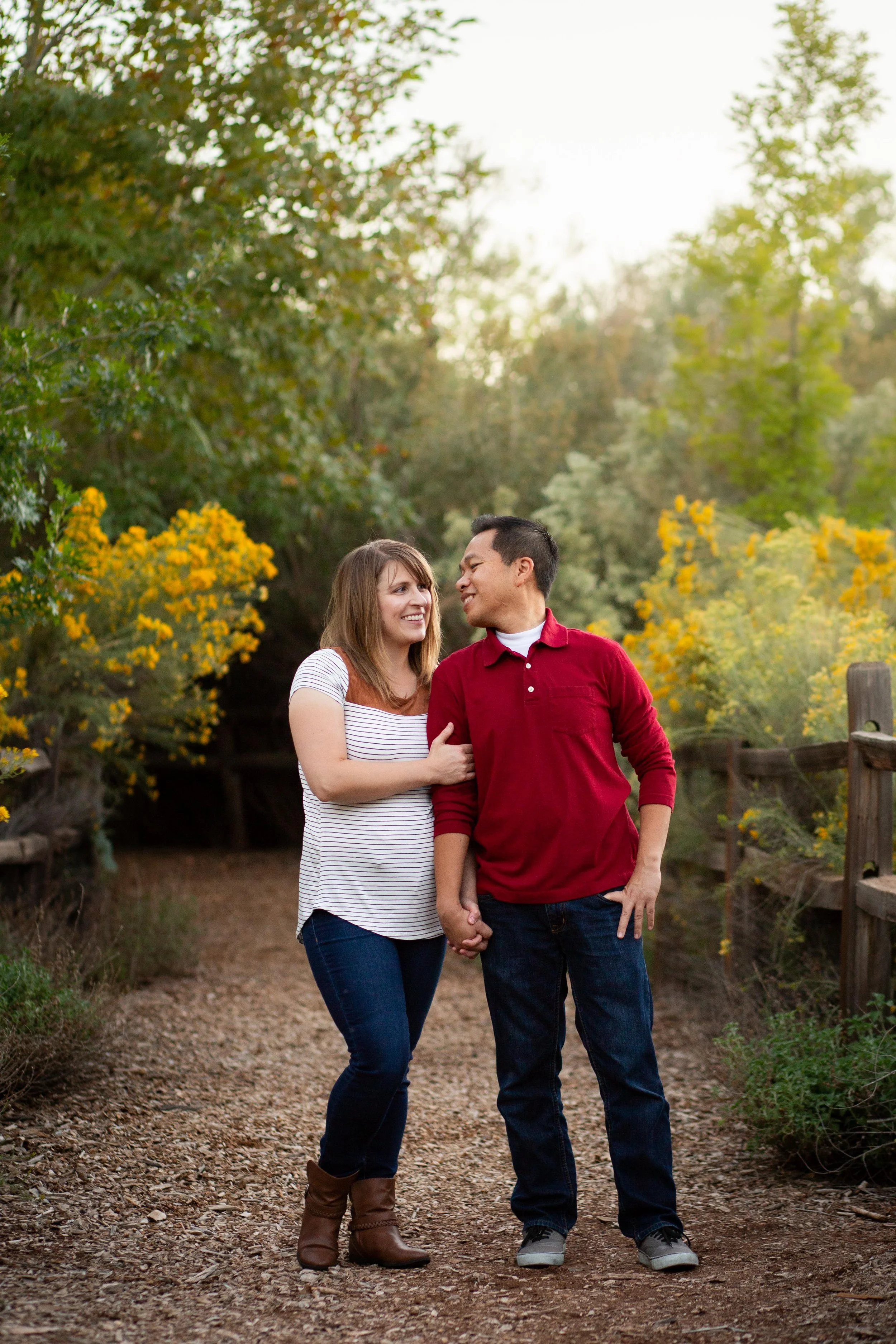 Best family photographer in St. George Utah, Where to take family photos in St. George, Family photo sessions near Zion or Snow Canyon