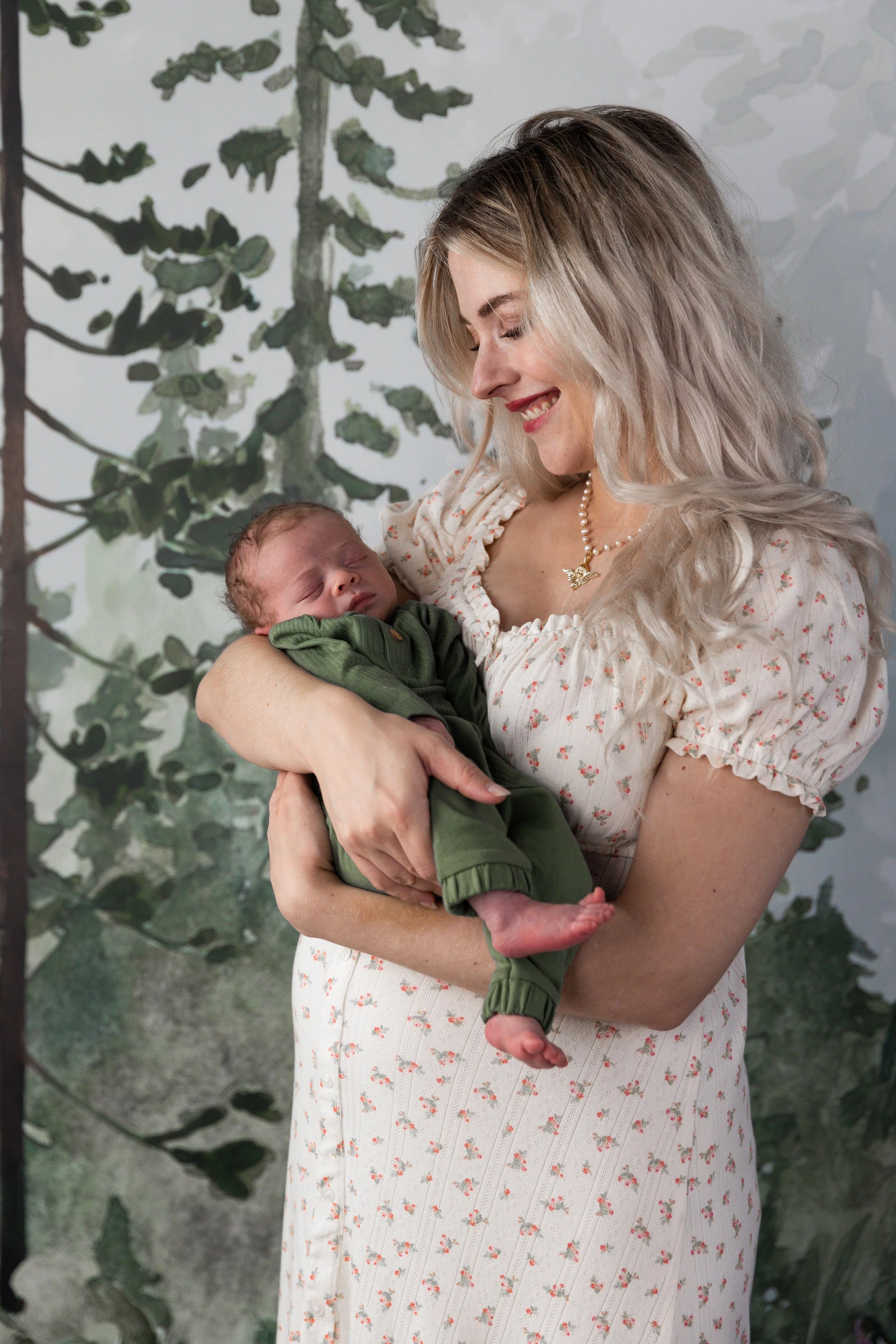 Newborn photographer in St. George Utah, St. George lifestyle newborn photography, In-home newborn session Southern Utah, Best newborn photographer St. George, Natural light newborn photographer in Utah, Affordable newborn photo session St. George
