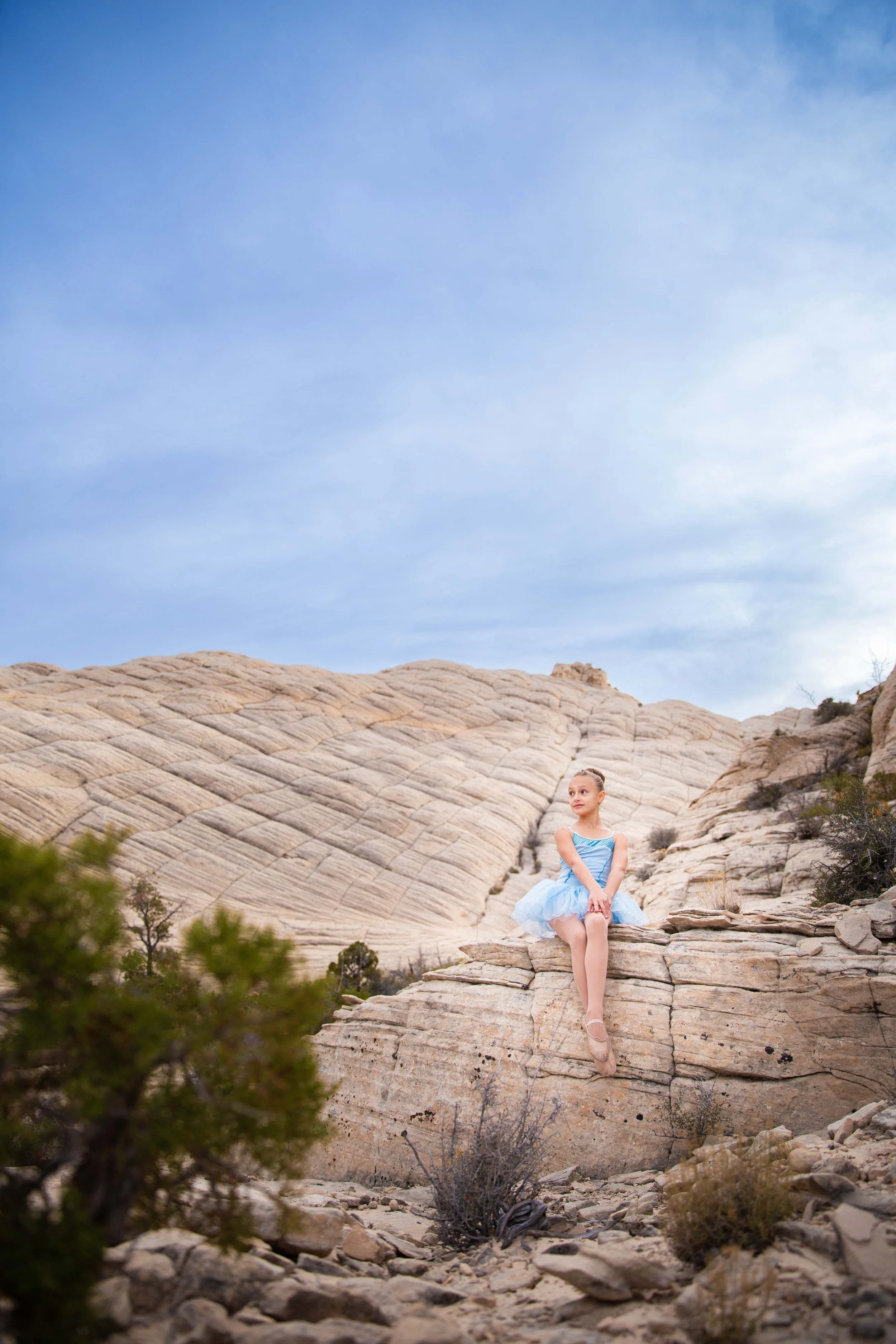 Whimsical children’s photography in Southern Utah, Magical childhood photos in the desert