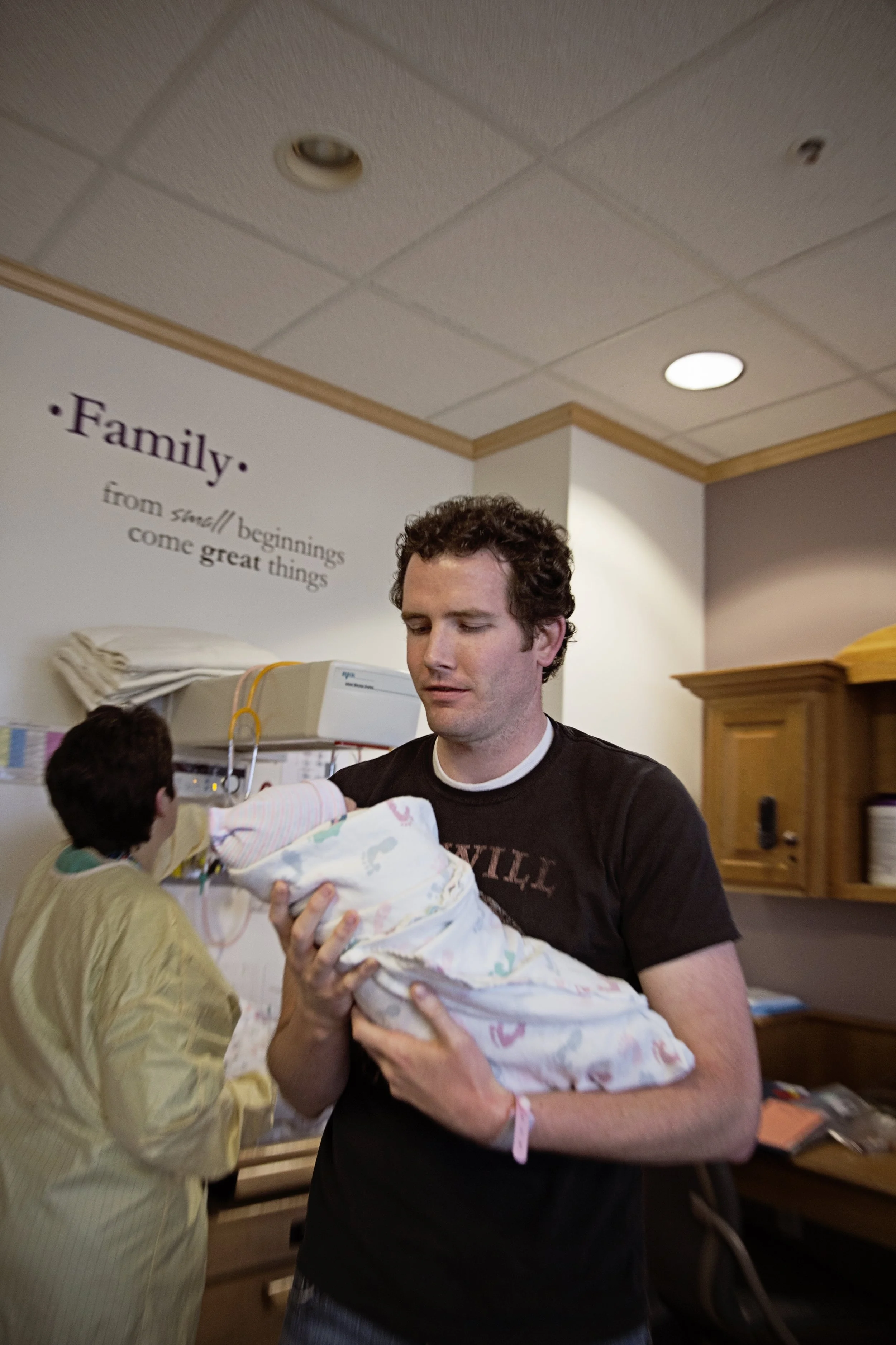 St. George birth photographer, Birth photography Southern Utah, Documentary birth photographer in St. George, Home birth photography St. George Utah, Hospital birth photography Southern Utah, Unposed birth photography St. George