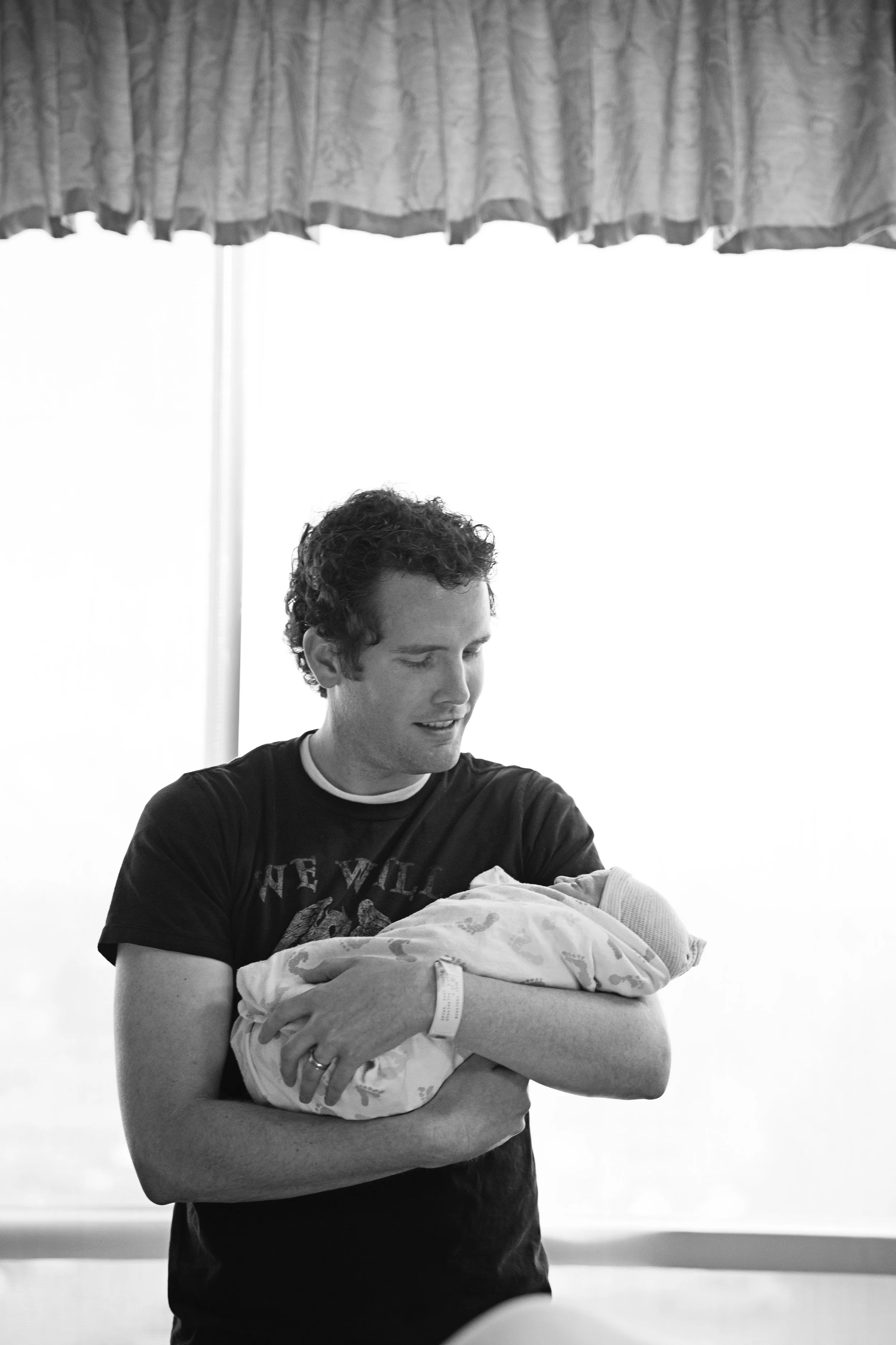 St. George birth photographer, Birth photography Southern Utah, Documentary birth photographer in St. George, Home birth photography St. George Utah, Hospital birth photography Southern Utah, Unposed birth photography St. George