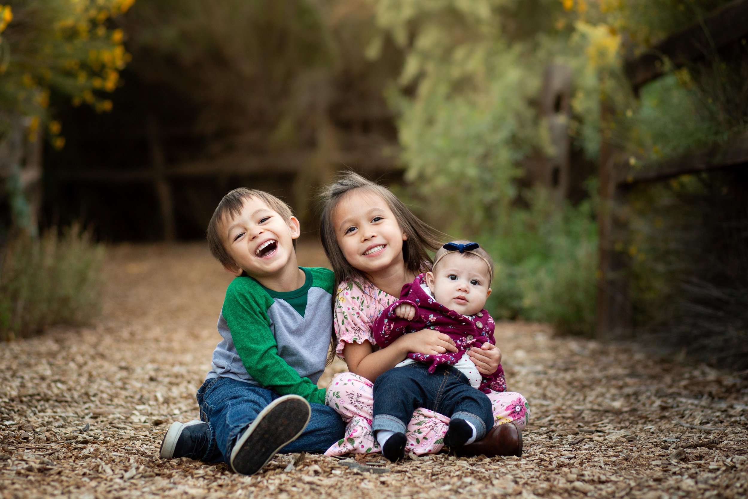 Best family photographer in St. George Utah, Where to take family photos in St. George, Family photo sessions near Zion or Snow Canyon