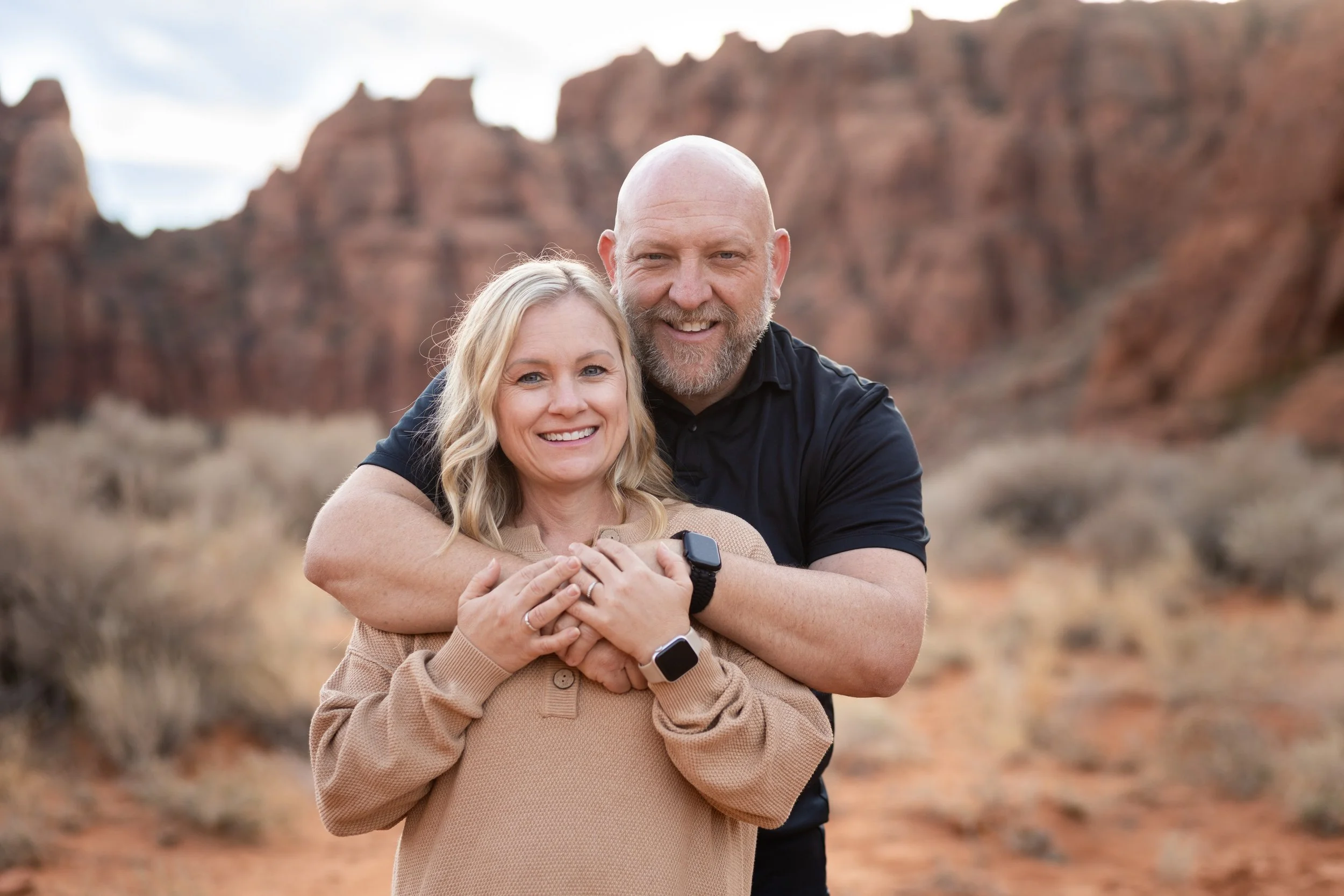 Best family photographer in St. George Utah, Where to take family photos in St. George, Family photo sessions near Zion or Snow Canyon