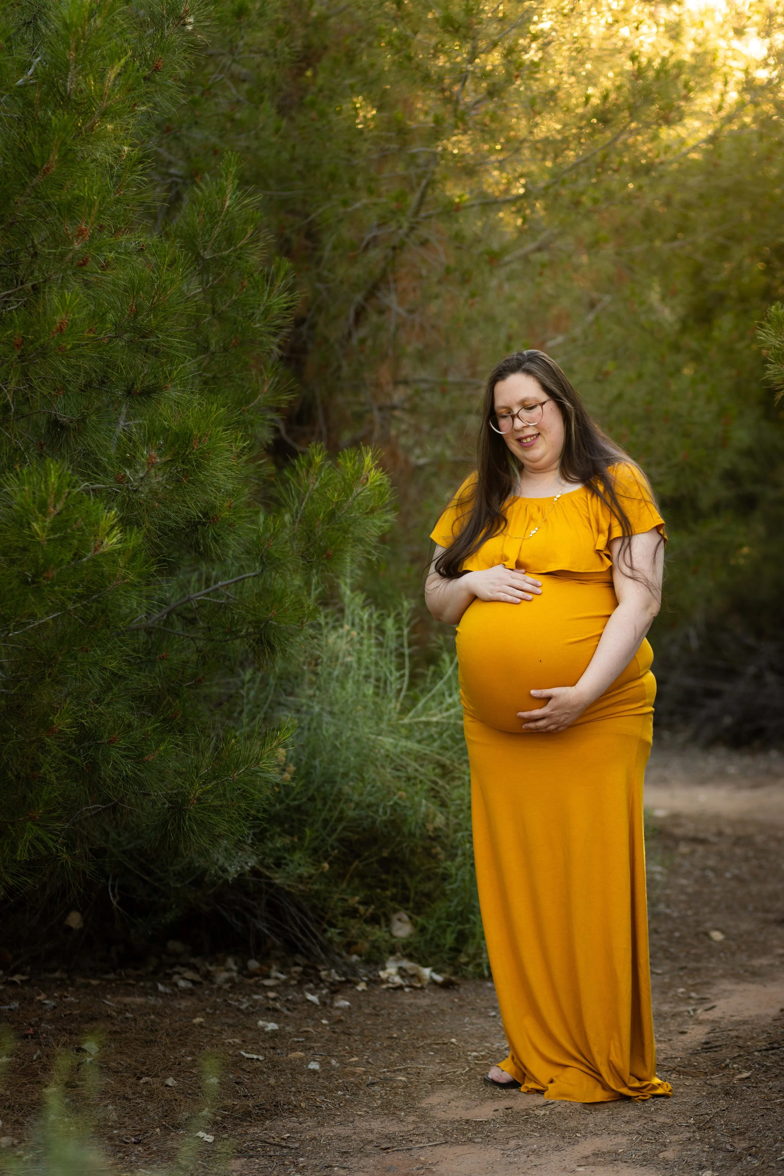 Dreamy maternity portraits in Saint George utah