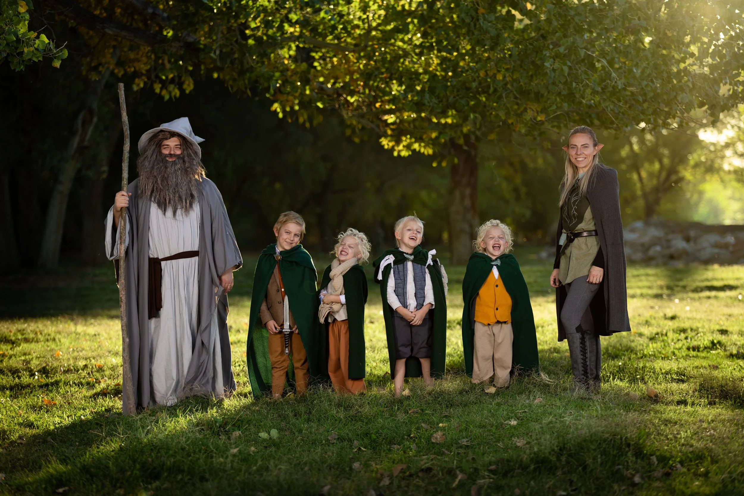 Epic family photos at the Kirkland fields in Washington - lord of the rings family halloween costume.