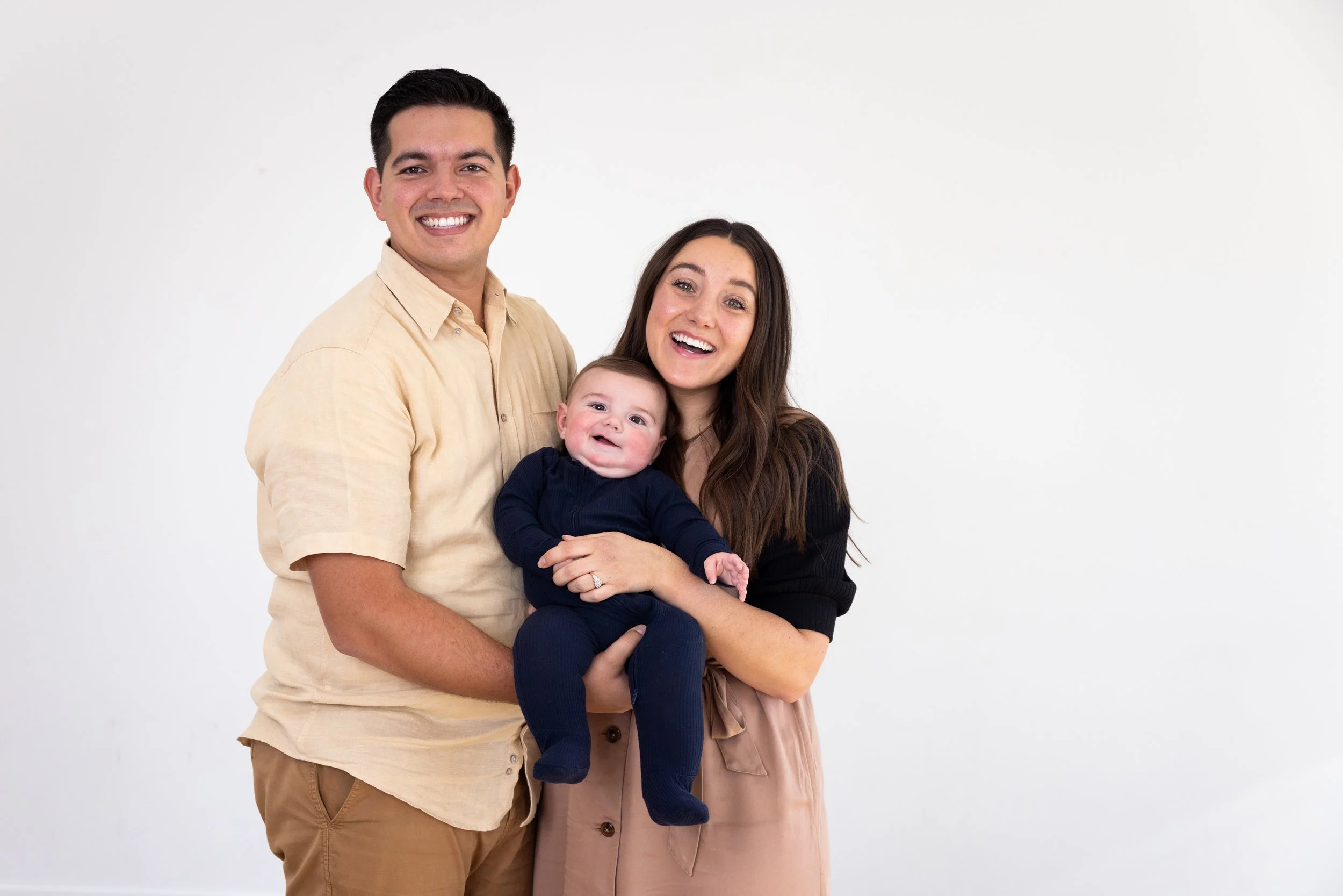 Best family photographer in St. George Utah, Where to take family photos in St. George, Family photo sessions near Zion or Snow Canyon
