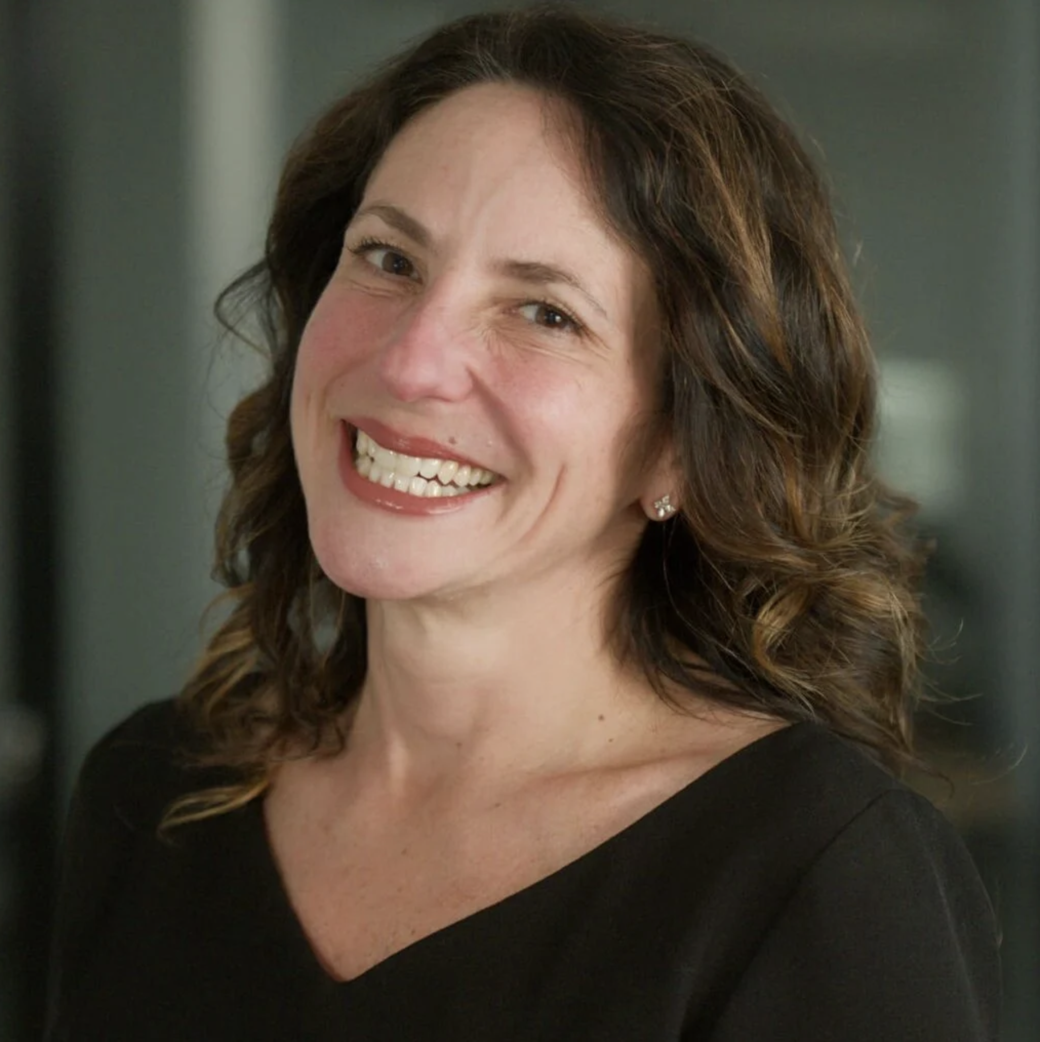 Headshot of Gina Drobnick