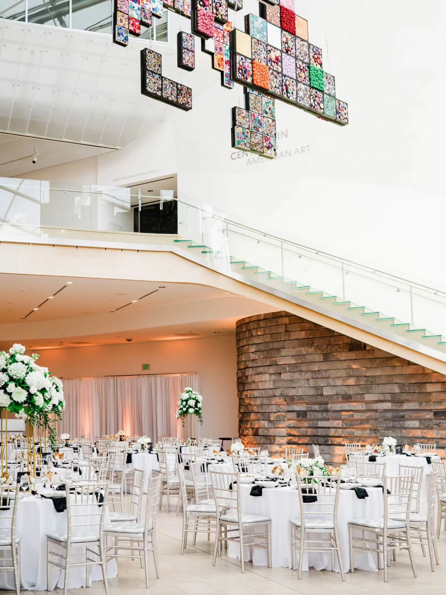 Where fine art meets celebration. The Taubman Museum&rsquo;s striking architecture and bold installations create a one-of-a-kind backdrop for a wedding day &mdash; modern, refined, and filled with texture at every turn.

Wedding Photographer Virginia
