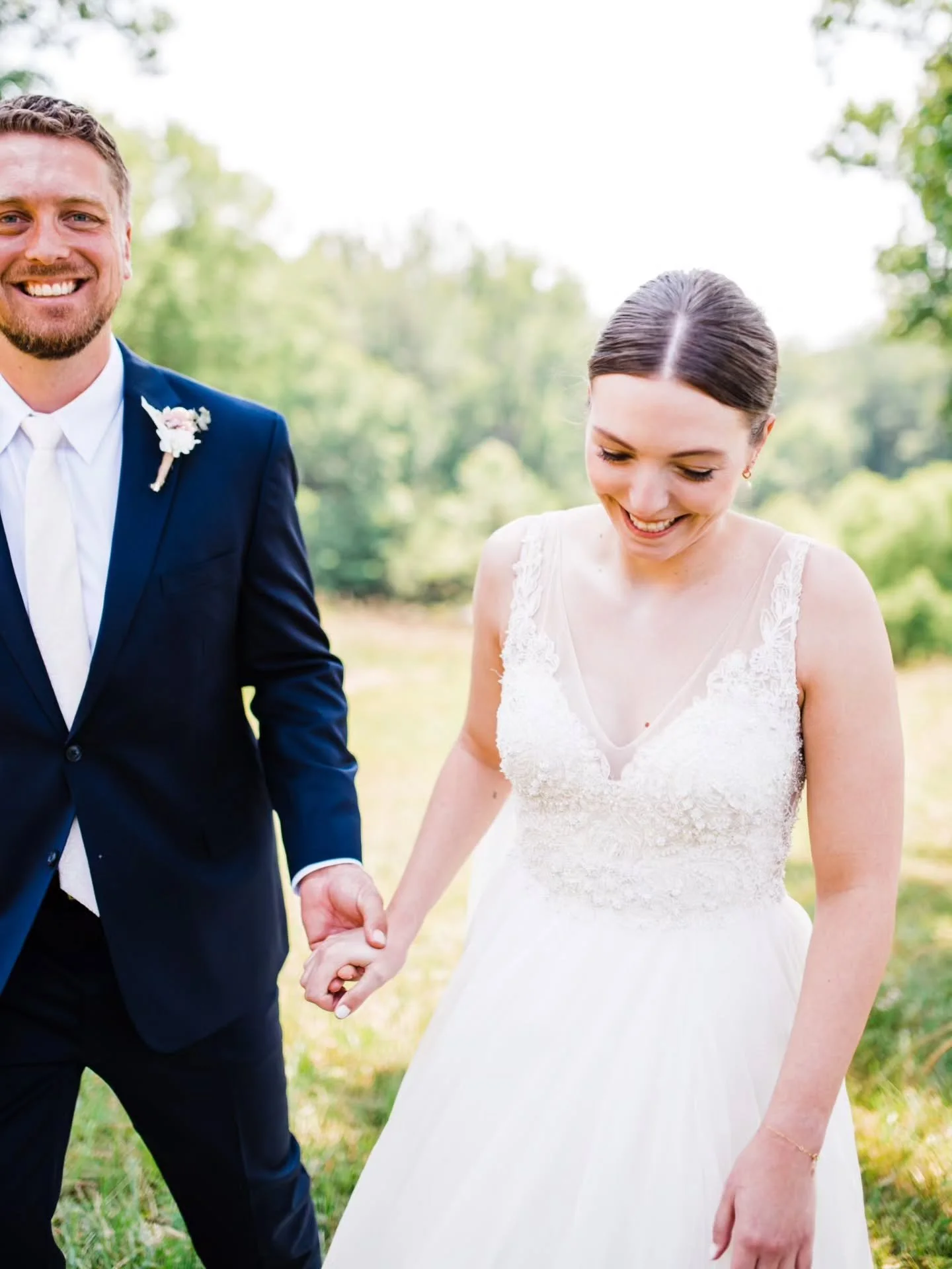 Timeless doesn&rsquo;t need to be stiff. It looks like this - effortless, joyful, and completely present.

Virginia Wedding Photographer | Charlottesville | Richmond | Roanoke | DC | Charlotte | Leesburg | North Carolina | Raleigh