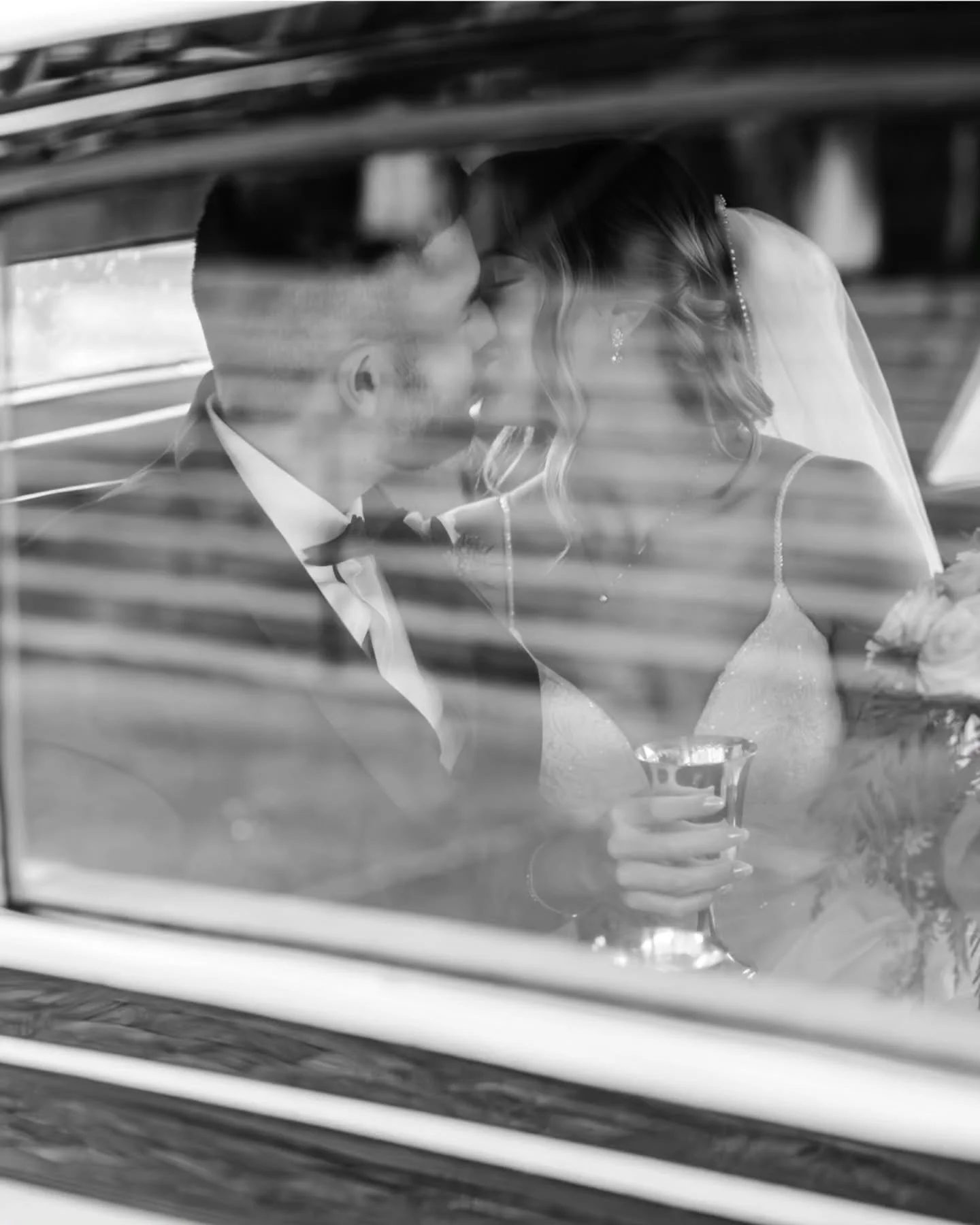 Classic getaway cars will forever have my heart. They bring this effortless, timeless energy to a wedding day - the kind that never goes out of style and always feels a little bit iconic.

Virginia Wedding Photographer | Charlottesville | DC | Roanok