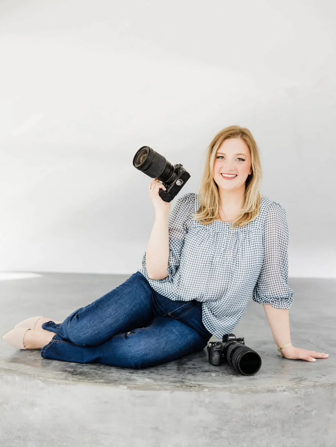Working with me isn&rsquo;t about perfectly posed photos or a stressful shot list. It&rsquo;s about how your day flows.

It&rsquo;s the deep breath you didn&rsquo;t realize you needed.
The space to be present instead of performing.
The moments you di