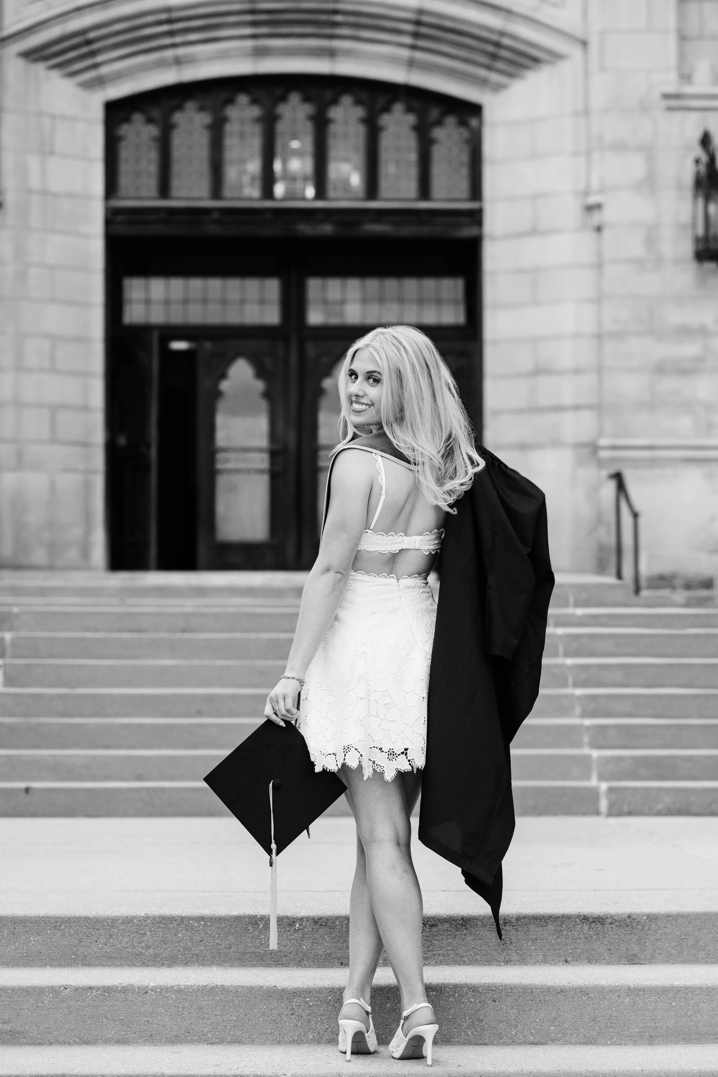 Alexis-VT-Grad16.jpg