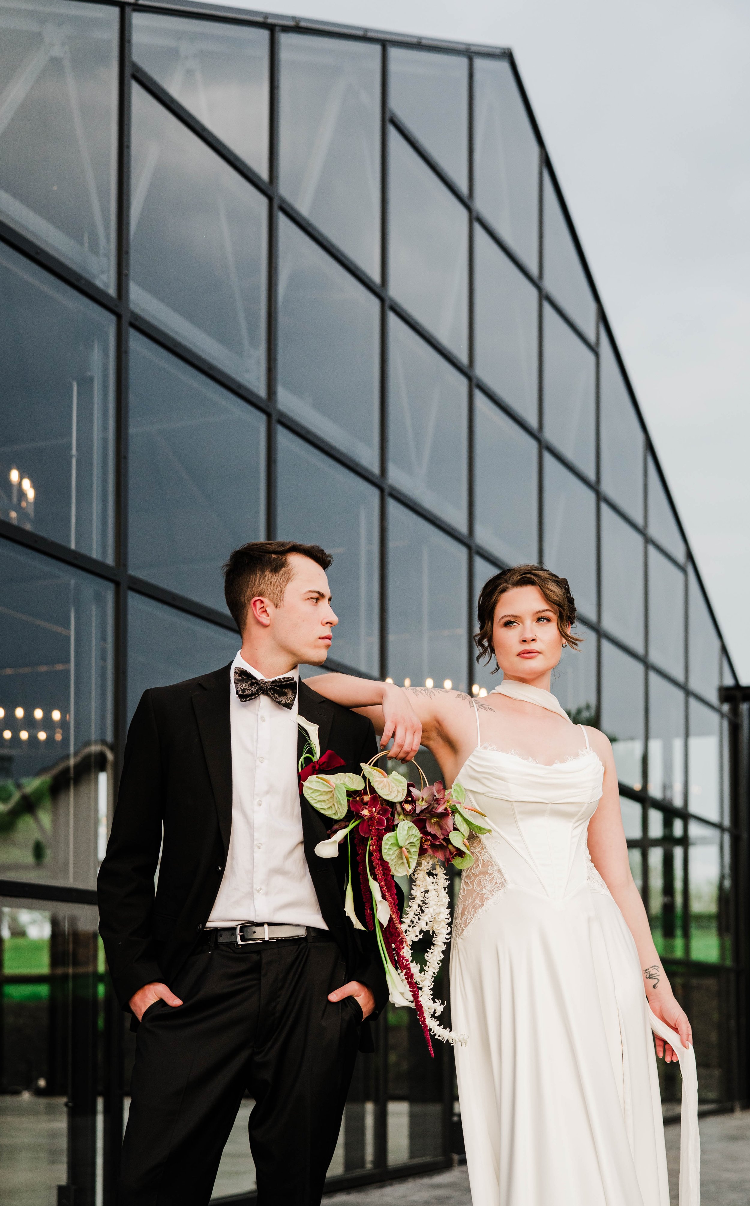Solara Ridge Wedding Venue | A Unique Glass House Venue in Virginia