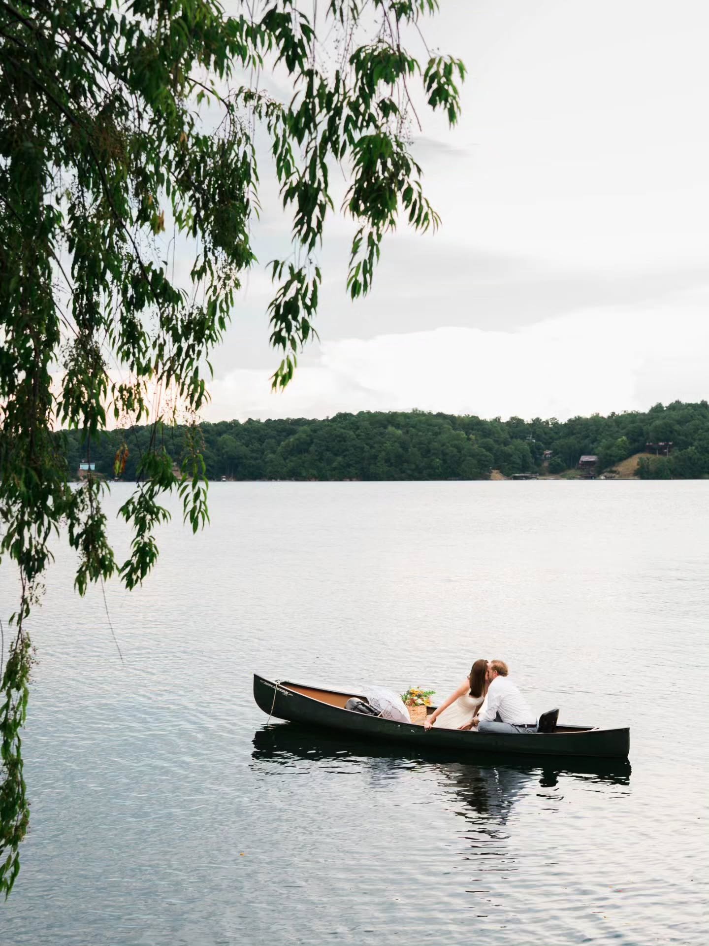 There&rsquo;s something about starting with an idea and leaving enough room for it to become something even better.

Virginia Wedding Photographer | Charlottesville | North Carolina | Roanoke | DC | Charlotte | Raleigh | Richmond | Leesburg | Annapol