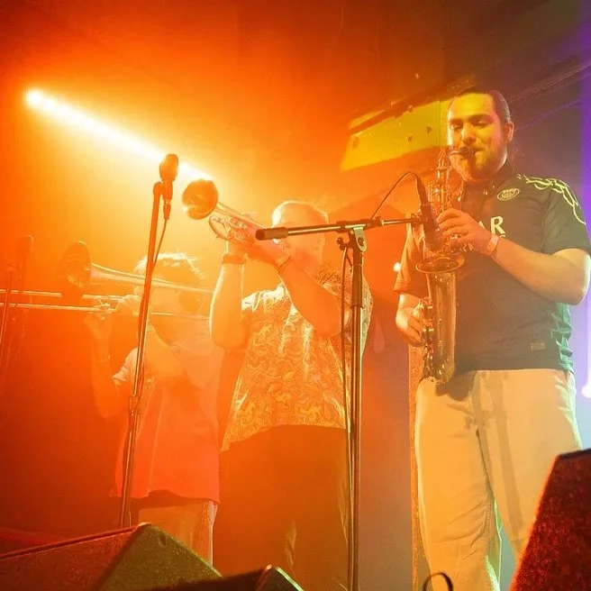 Been looking forward to this weekend for a while yall&hellip;

@redriverrevel THIS FRIDAY and @feteduvoid THIS SATURDAY!! Catch us Friday night at 6:45pm and 4pm on Saturday&hellip;we&rsquo;re turning up!!🍫🥸

📸: @alexmazzoli 
.
.
.
.
.
.
#neworlea