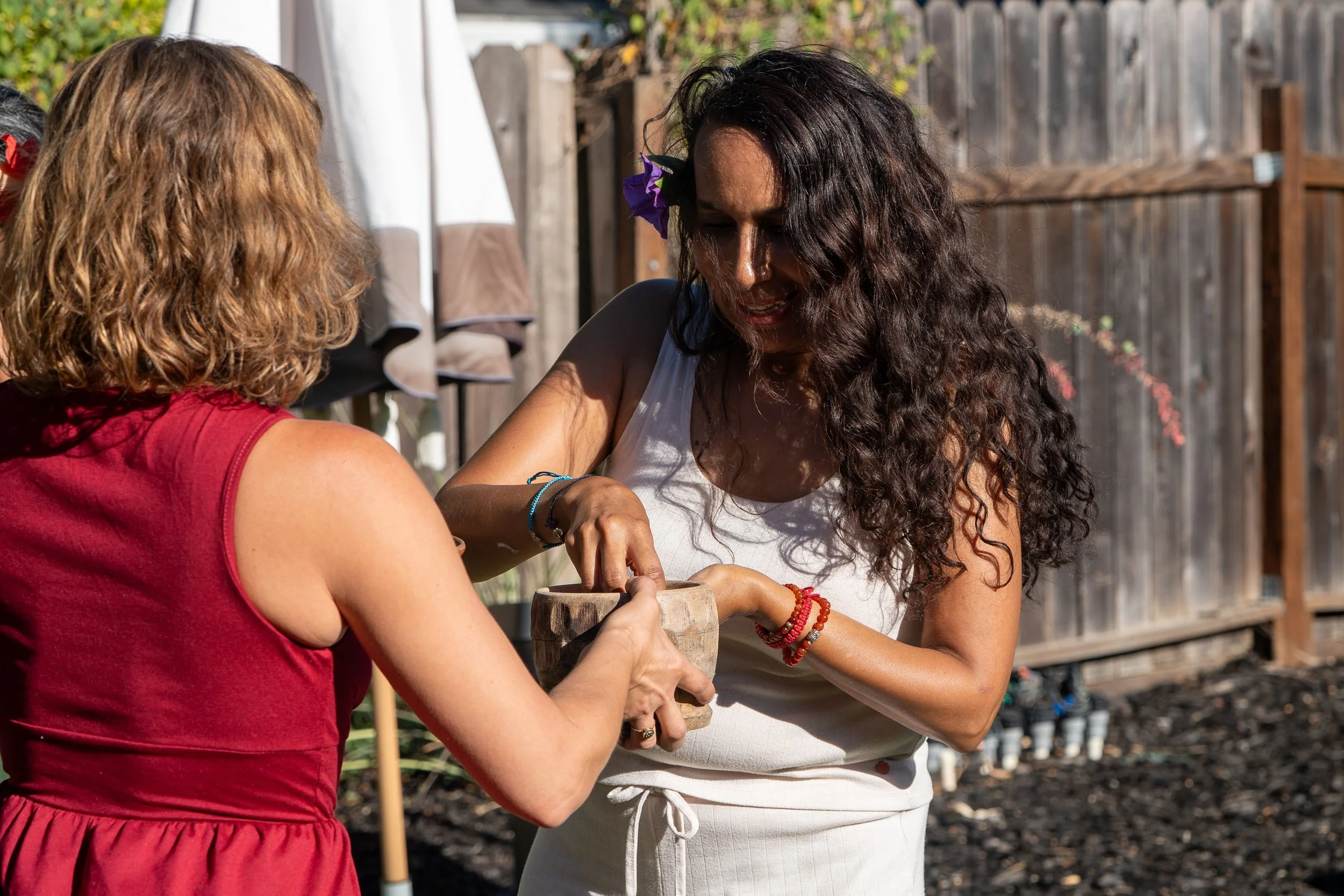 2025-08-03Astre&TerraWombHealing0351[DSC00105].jpg