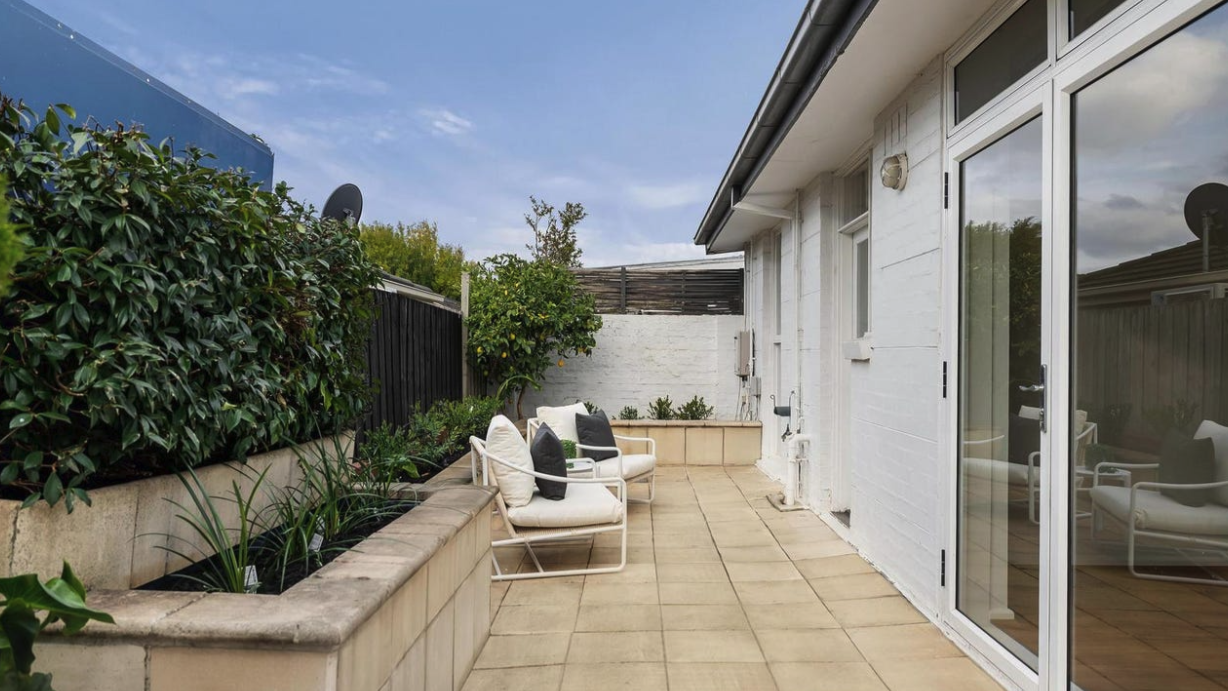 DEEPDENE | BATHROOM RENOVATIONS 