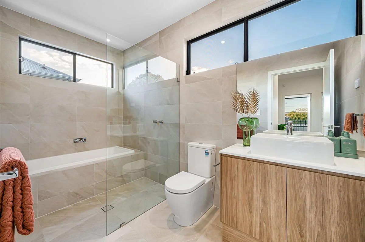 Duncan-Avenue-Portfolio-Bathroom.jpg